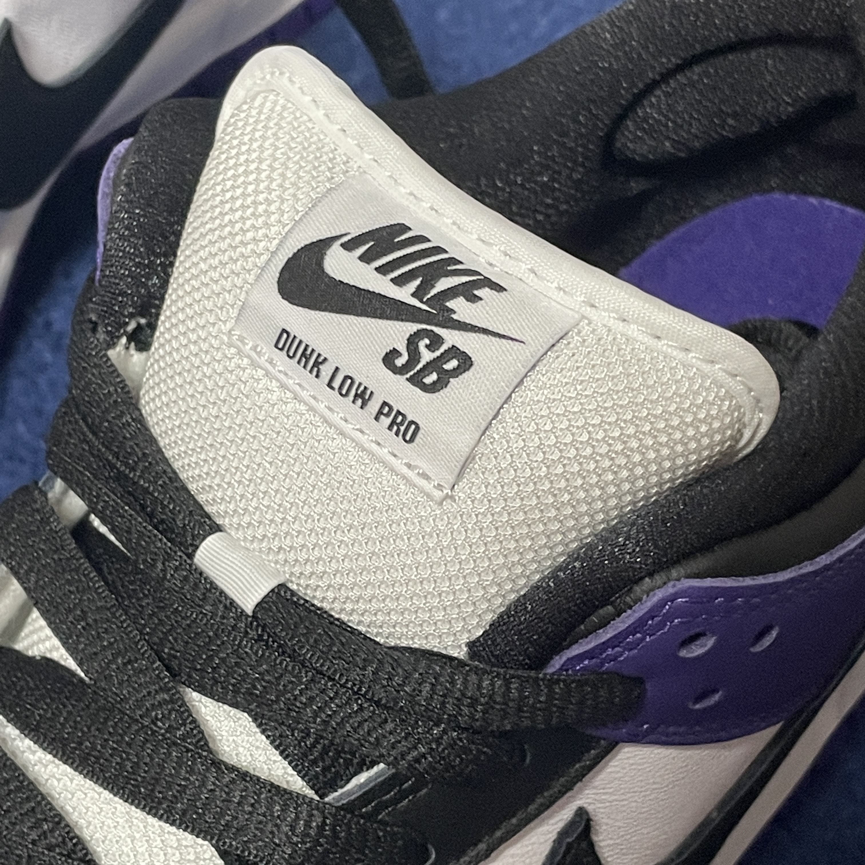 Nike SB Dunk Low Pro Court Purple 착용 스타일 - 5