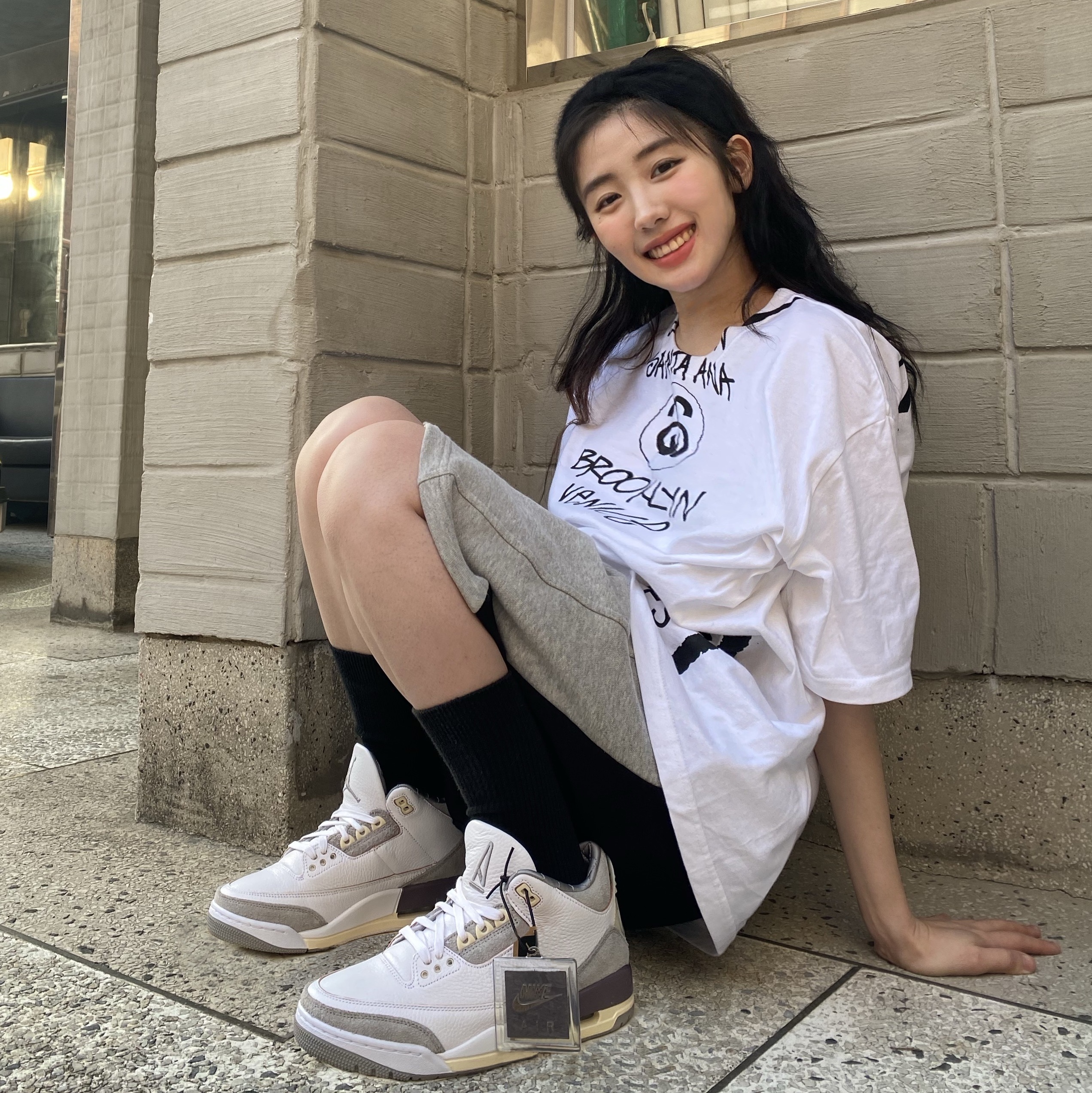 (W) Jordan 3 x A Ma Maniere Retro SP, Stussy x Takahiromiyashita The Soloist 40 WT T-Shirt 착용 스타일