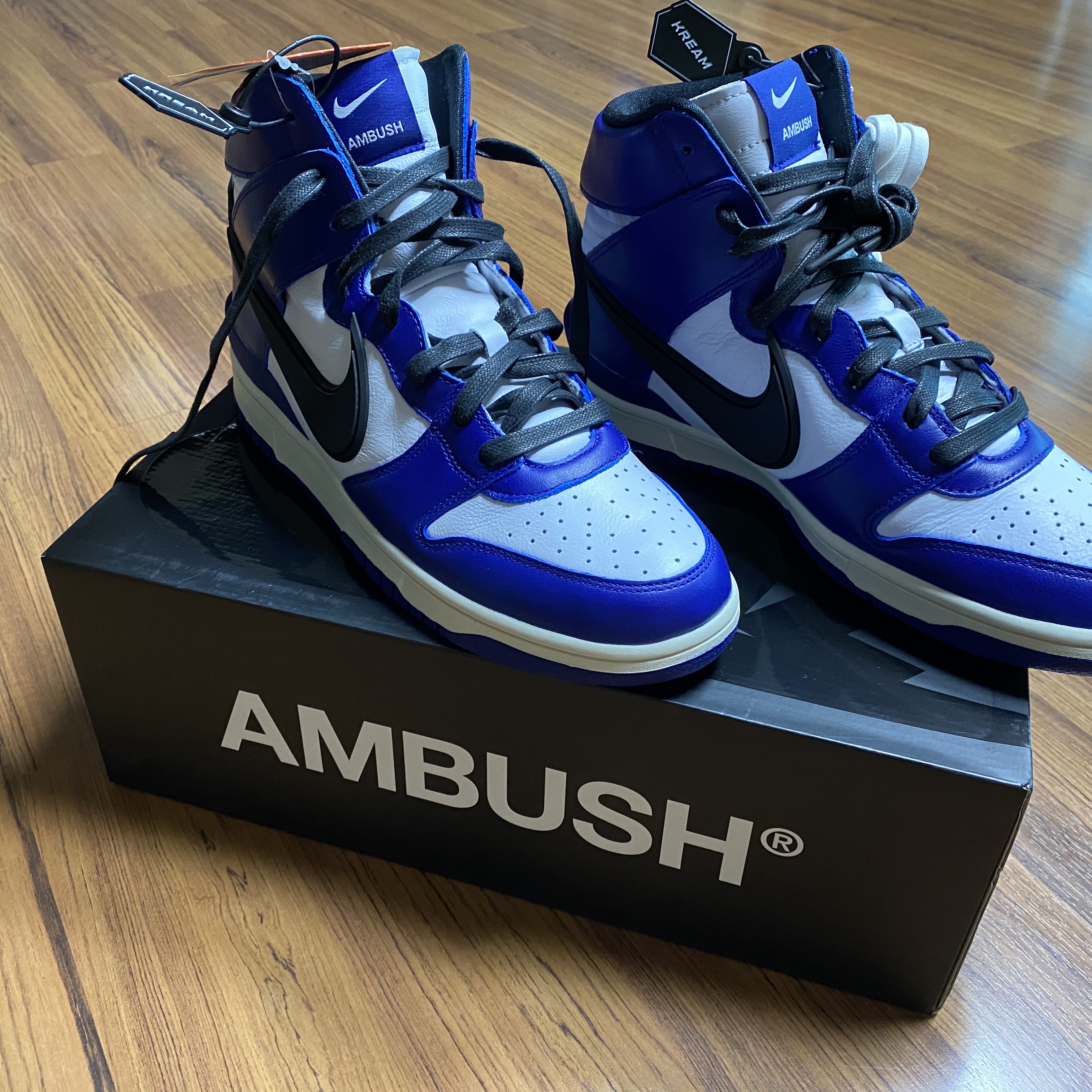 Nike SB Dunk Low Pro Chicago, Nike x Ambush Dunk High Deep Royal Blue 착용 스타일 - 4