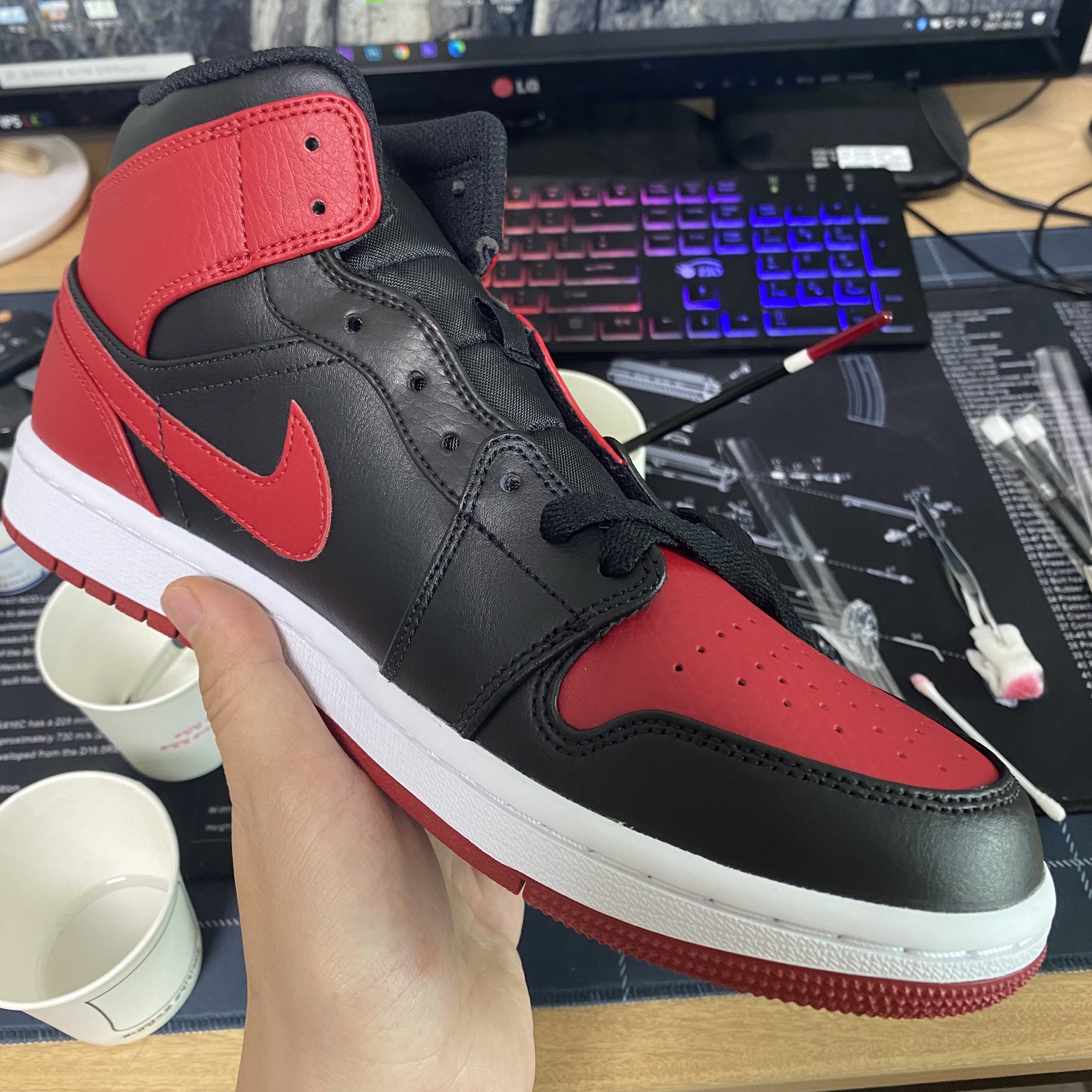 Jordan 1 Mid Bred Banned 2020 착용 스타일 - 2