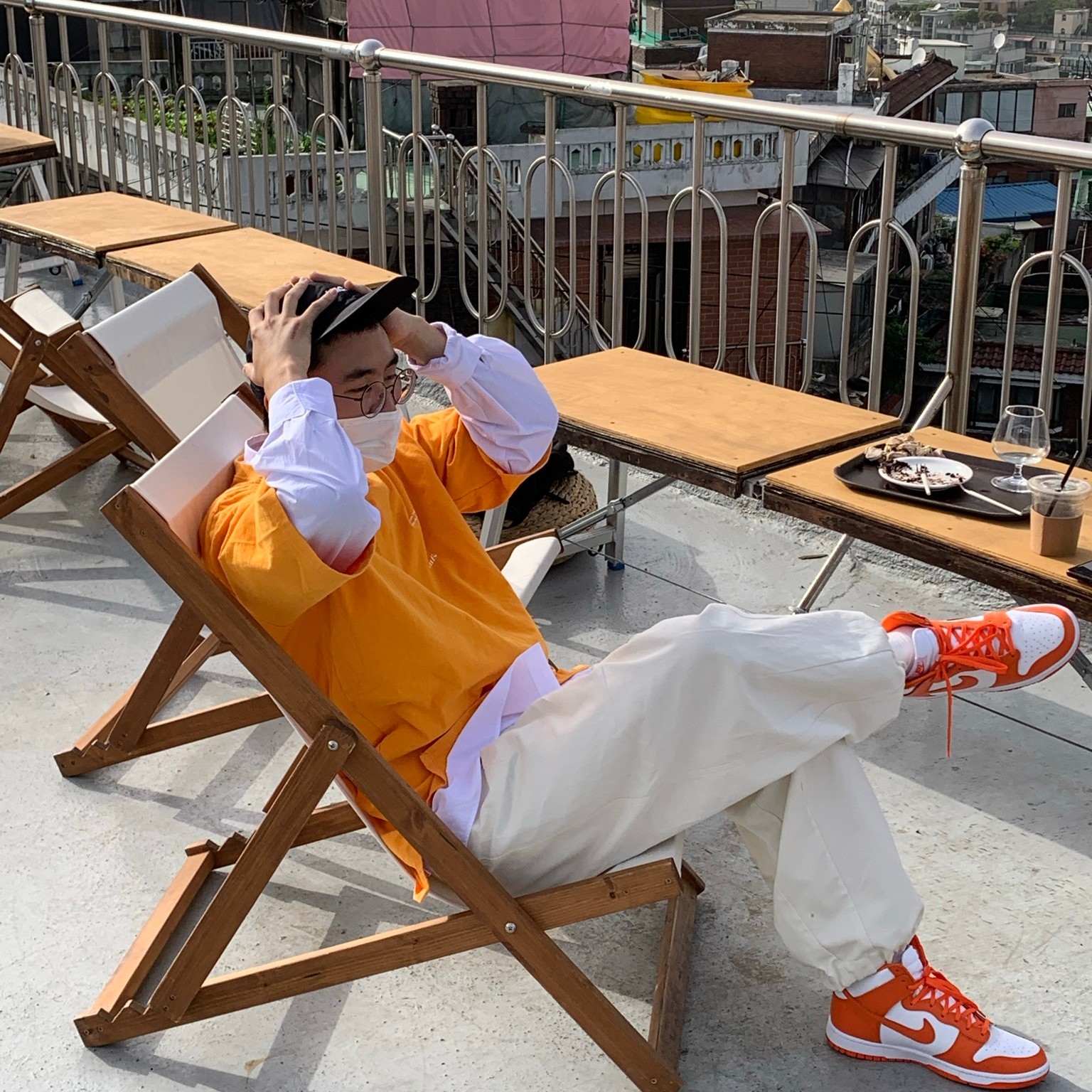 Nike Dunk High Retro Orange Blaze 착용 스타일