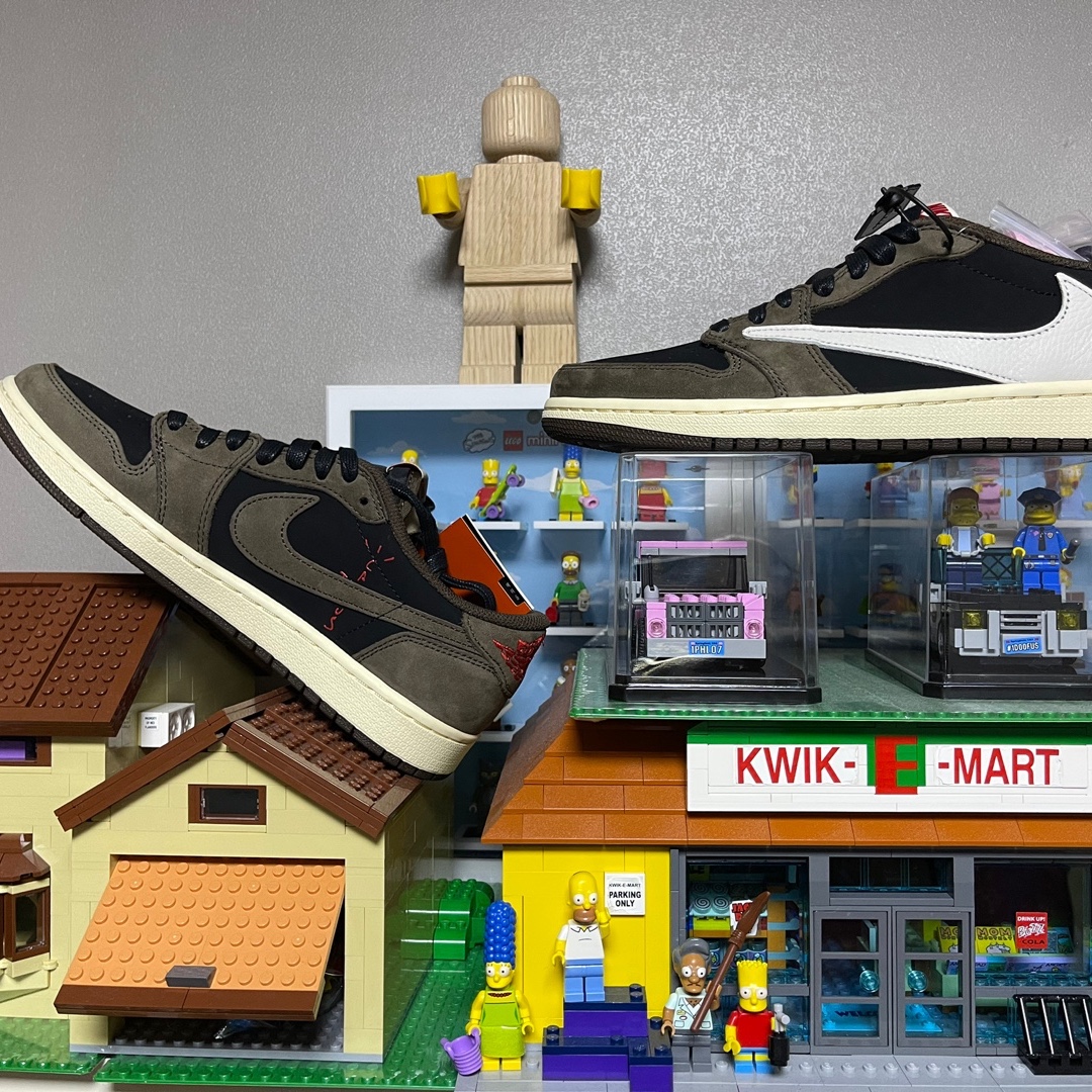 Jordan 1 x Travis Scott Retro Low OG SP Mocha 착용 스타일 - 1