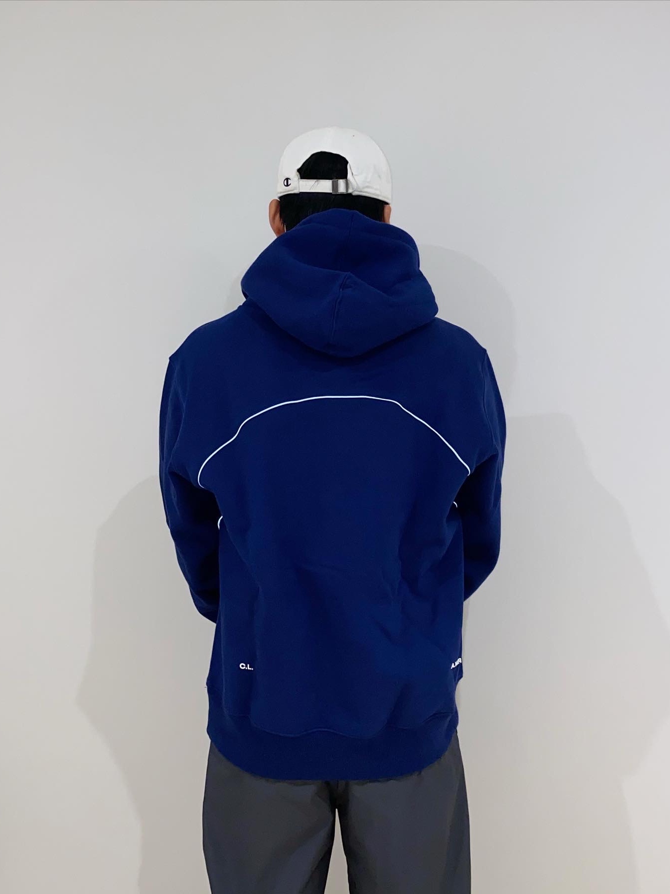 Nike x Drake Nocta Cardinal Stock Essential Hoodie Navy - Asia 착용 스타일 - 3