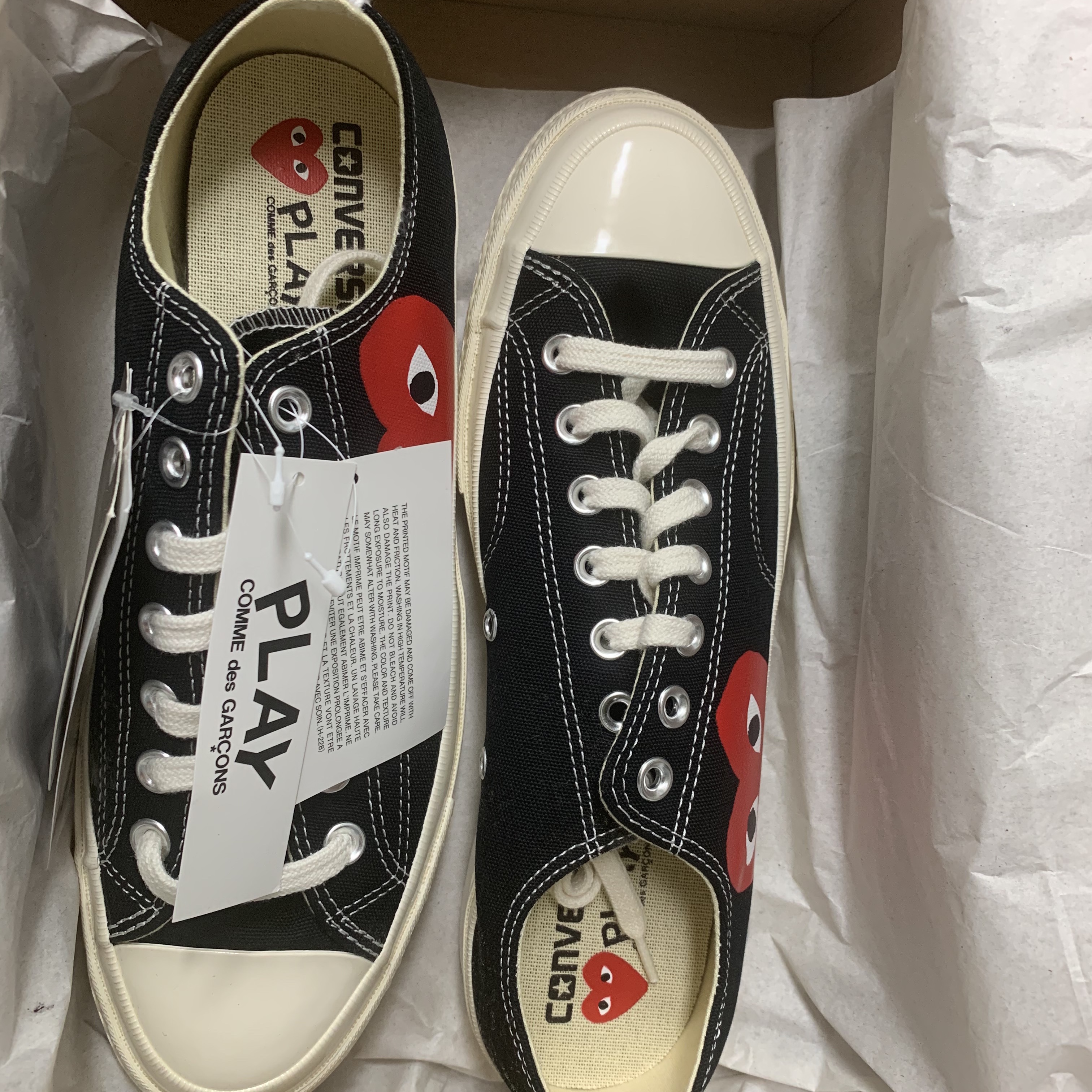 Converse x Play Comme des Garcons Chuck 70 Ox Black 착용 스타일