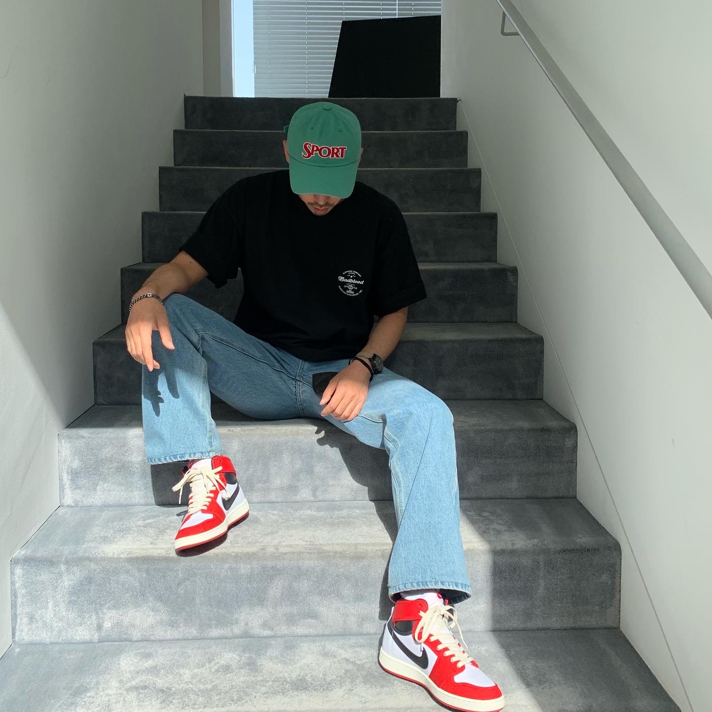 Jordan 1 KO Chicago 2021 착용 스타일 - 1
