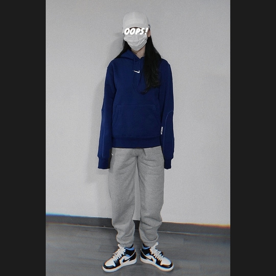 (W) Jordan 1 Mid White Black University Blue, Nike x Drake Nocta Cardinal Stock Essential Cap White 착용 스타일