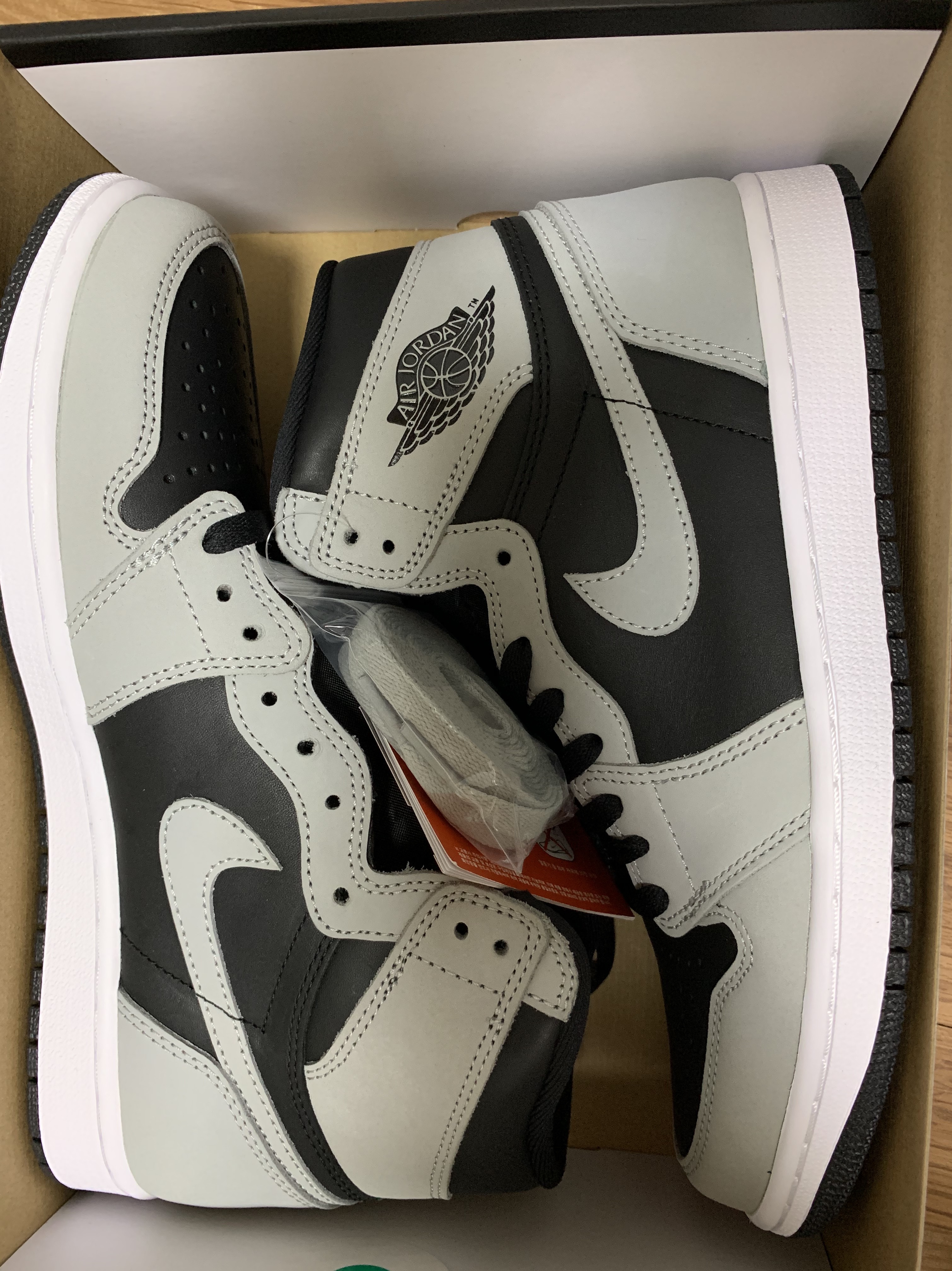 Jordan 1 Retro High OG Shadow 2.0 착용 스타일