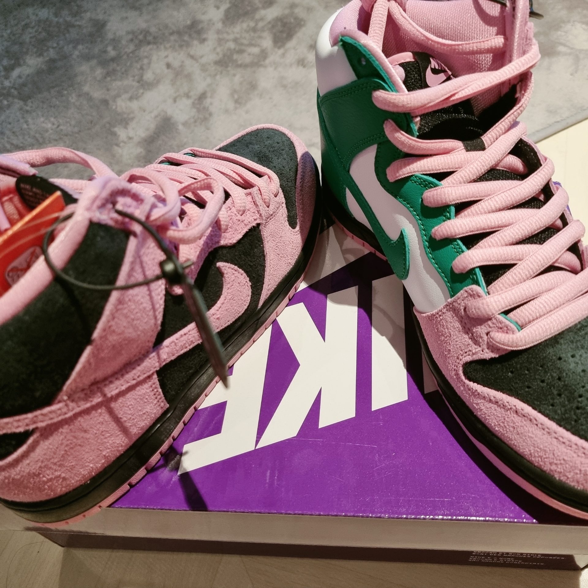Nike SB Dunk High Pro Invert Celtics 착용 스타일 - 1