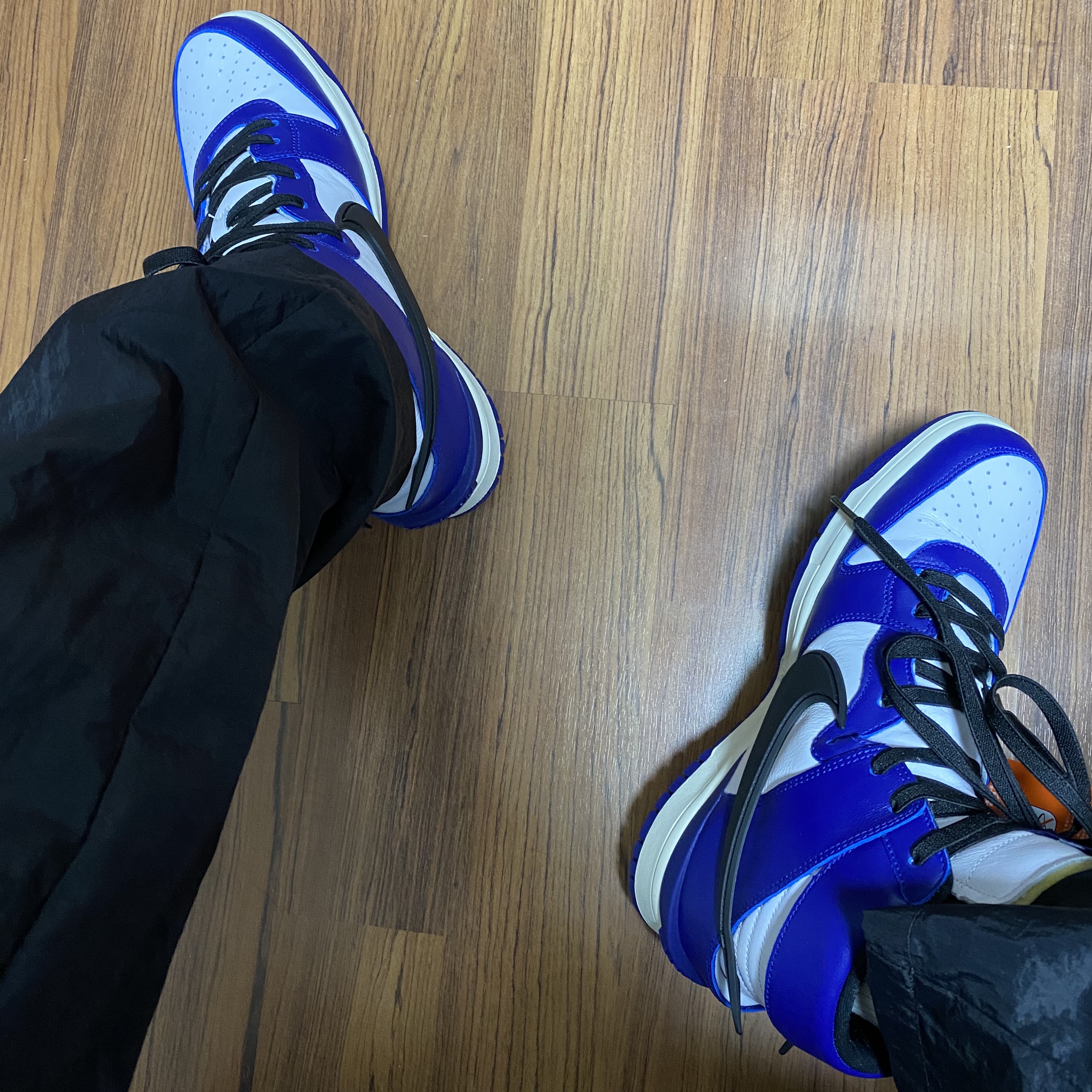 Nike SB Dunk Low Pro Chicago, Nike x Ambush Dunk High Deep Royal Blue 착용 스타일 - 3