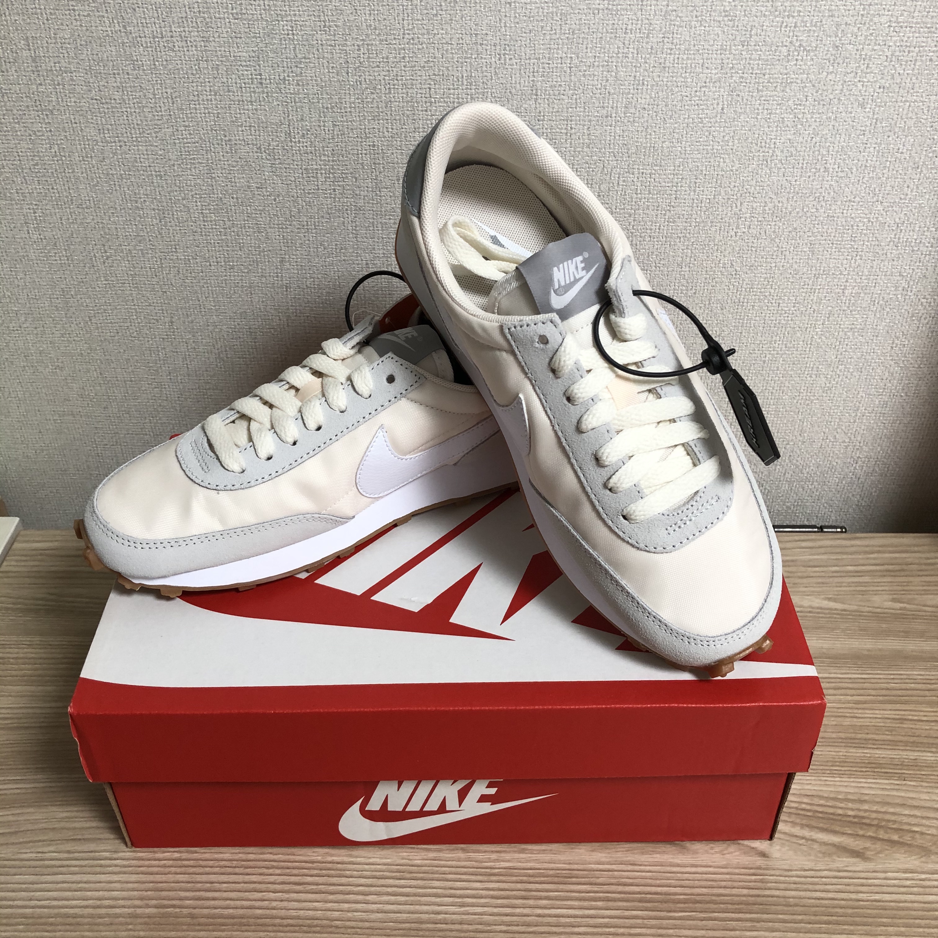 (W) Nike Daybreak Summit White 착용 스타일 - 1