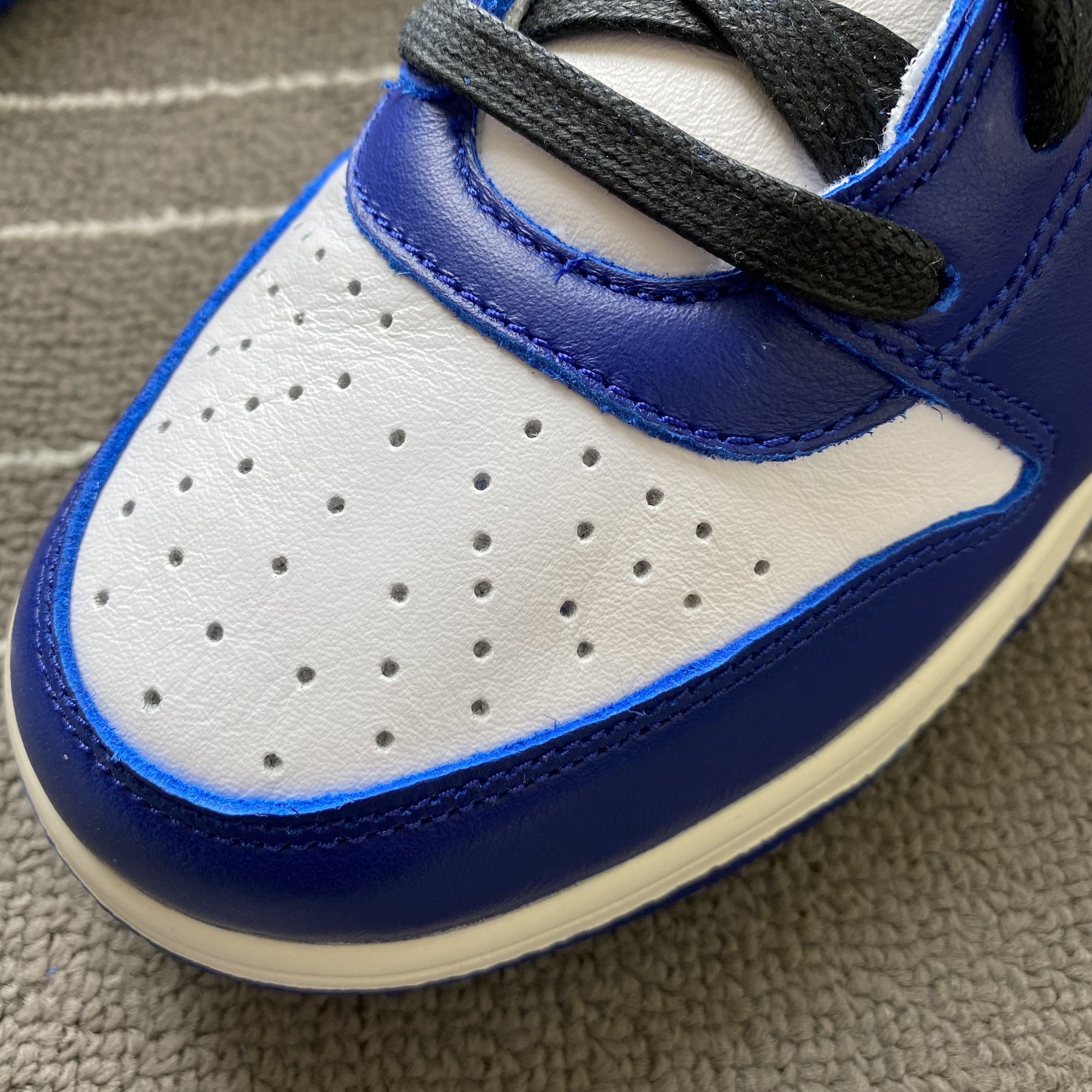 Nike x Ambush Dunk High Deep Royal Blue 착용 스타일 - 3