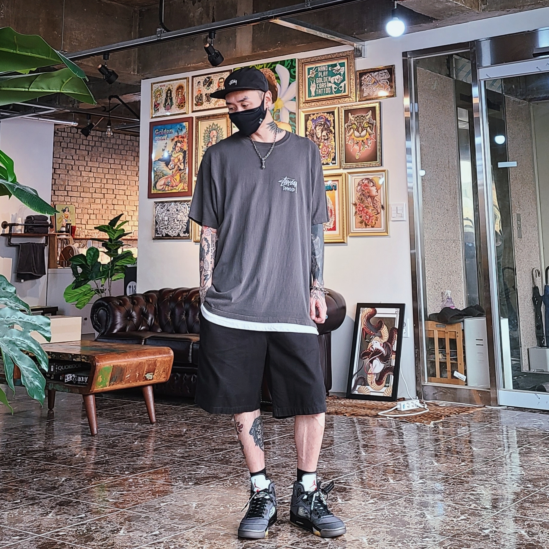 Jordan 5 x Off-White Retro SP Black Muslin 착용 스타일