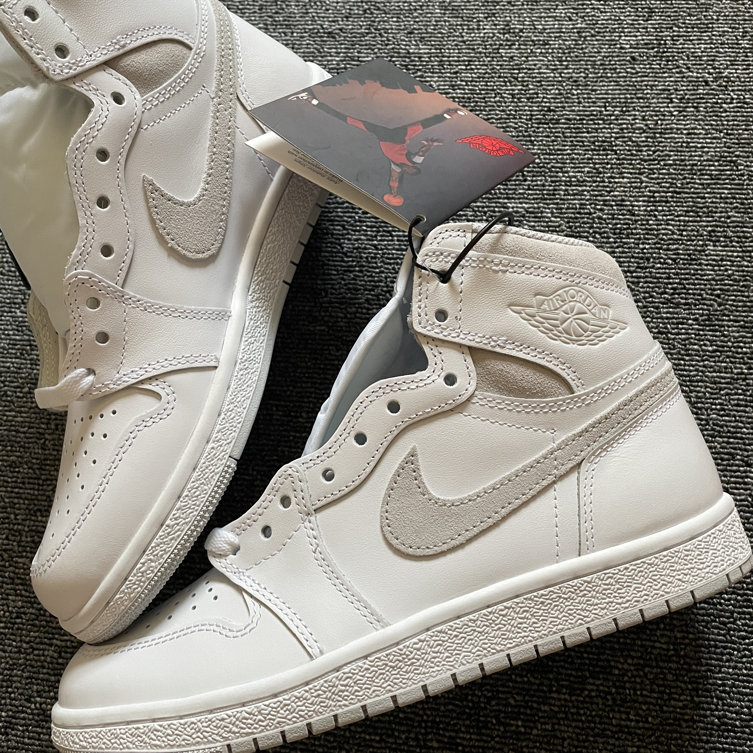 Jordan 1 High 85 Neutral Grey 착용 스타일 - 3