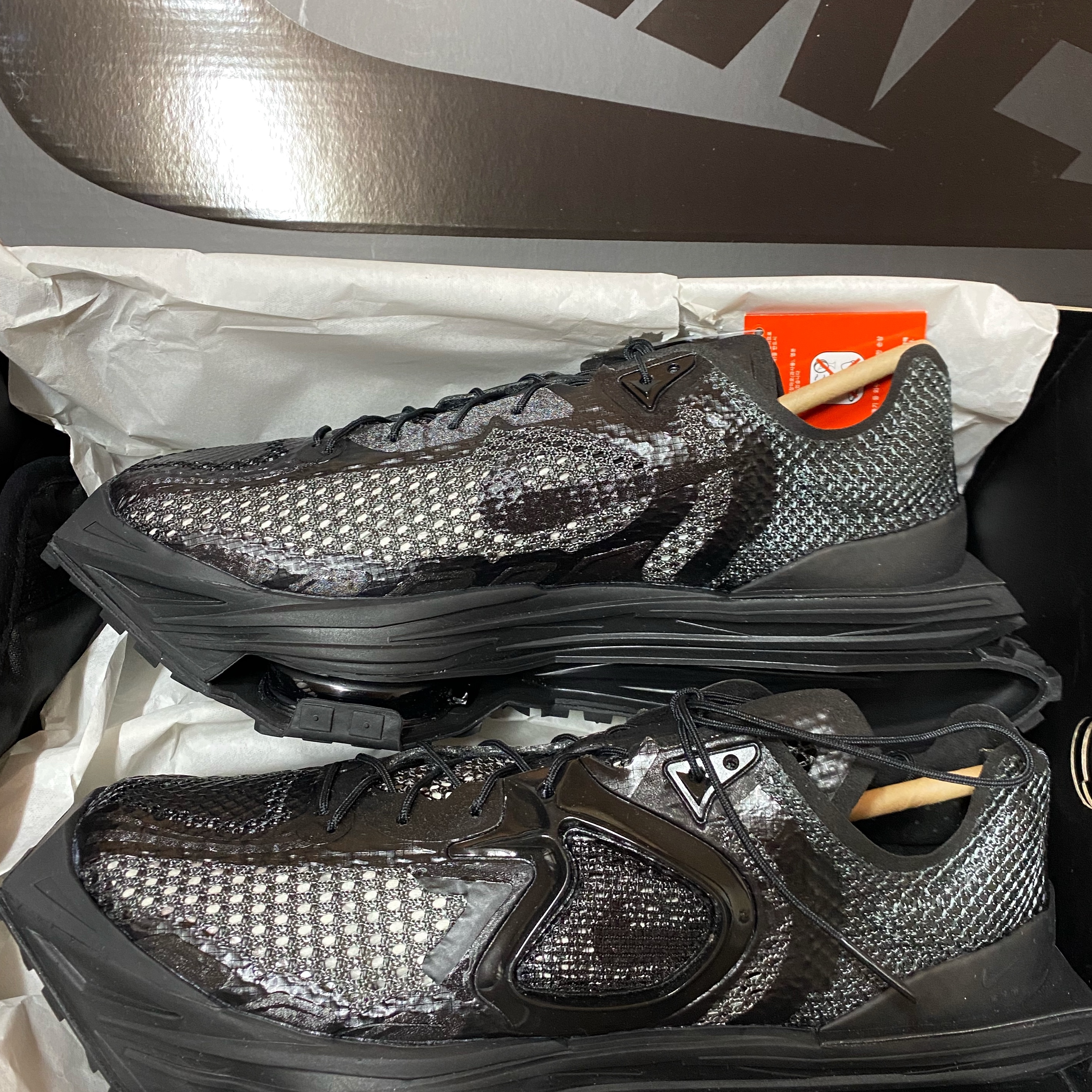 Nike x Matthew M Williams Zoom 004 Triple Black 착용 스타일