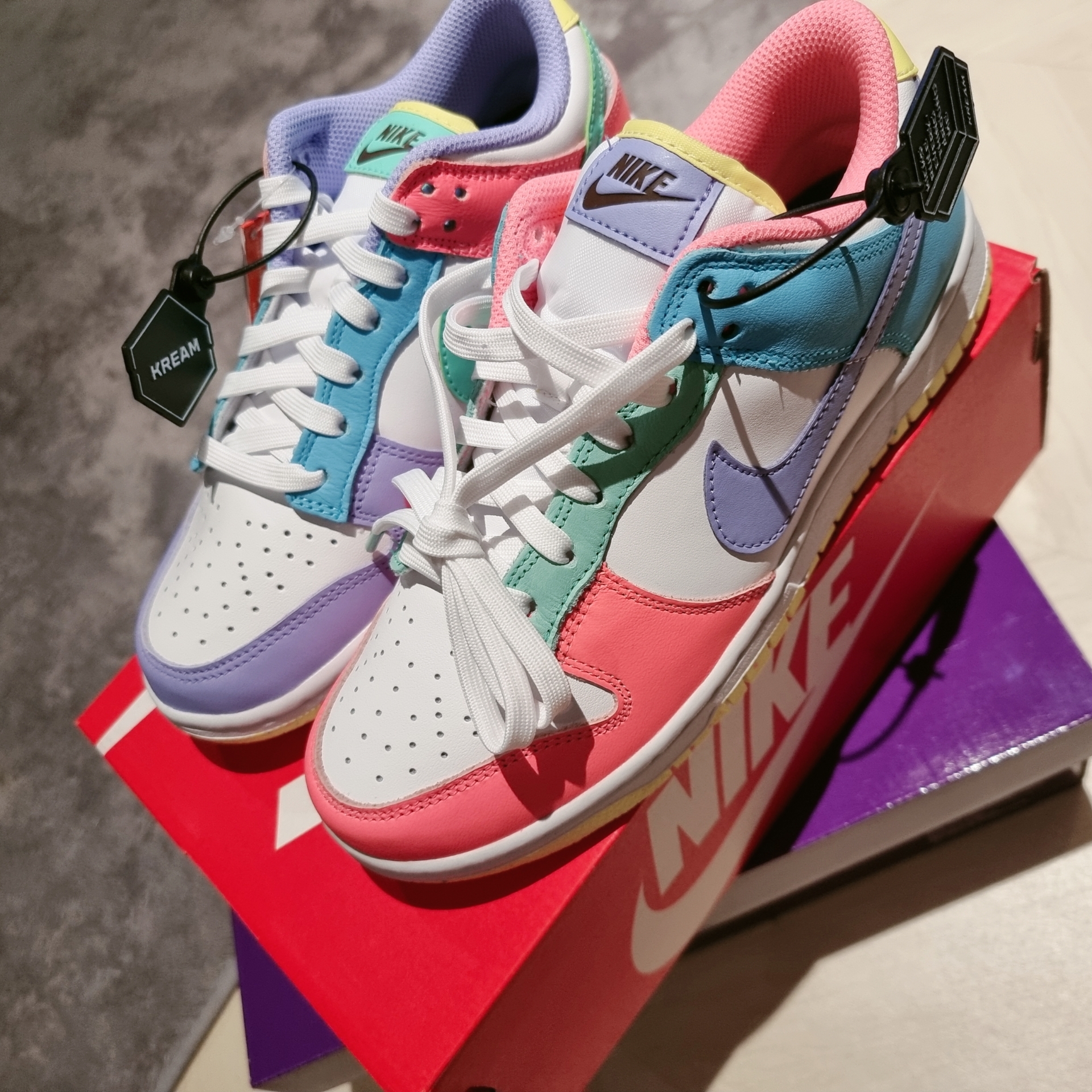 (W) Nike Dunk Low SE Candy 착용 스타일