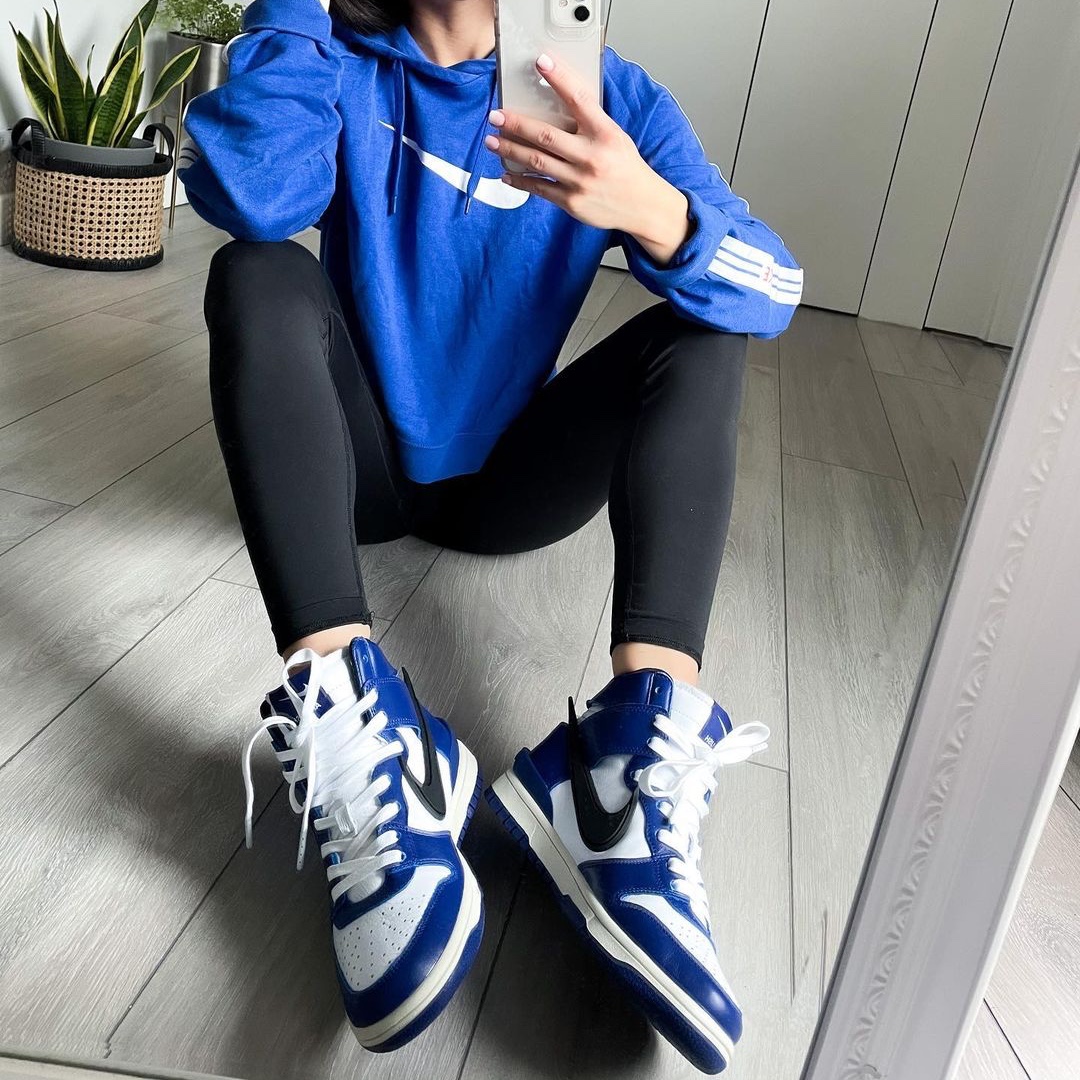 Nike x Ambush Dunk High Deep Royal Blue 착용 스타일 - 1
