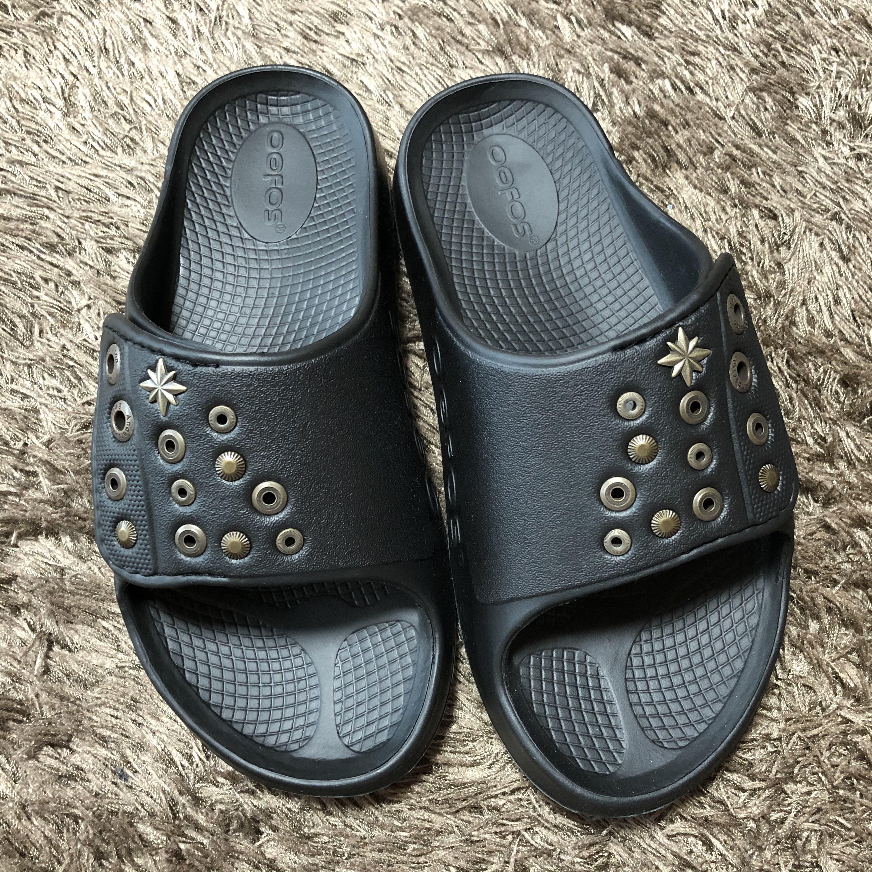 Oofos x Andersson Bell Ooahh Sport Flex Black, Nike x Matthew M Williams NRG Socks White 착용 스타일 - 3