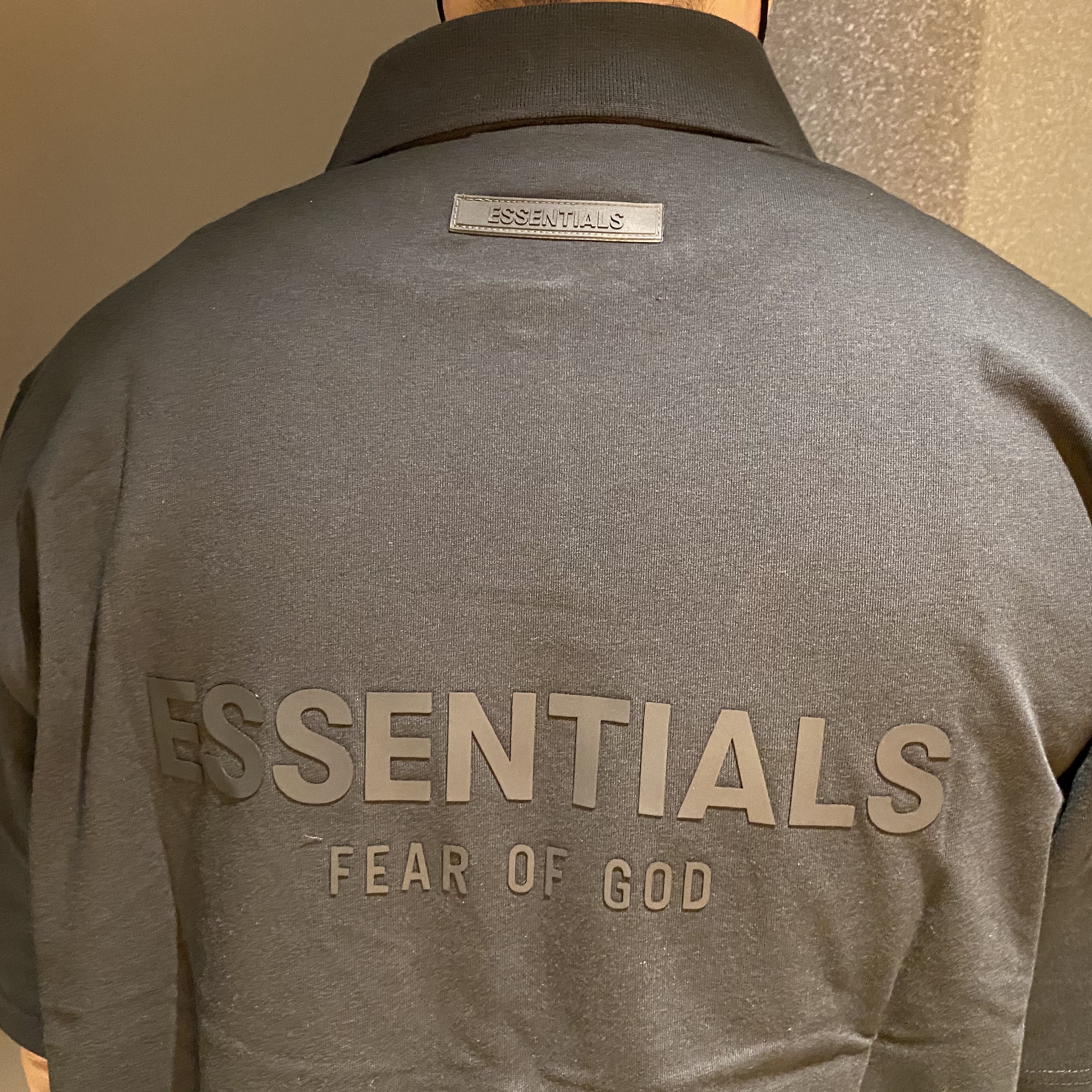 Essentials Short Sleeve Polo Black - 21SS, Essentials Fleece Shorts Cement - 20FW 착용 스타일 - 2
