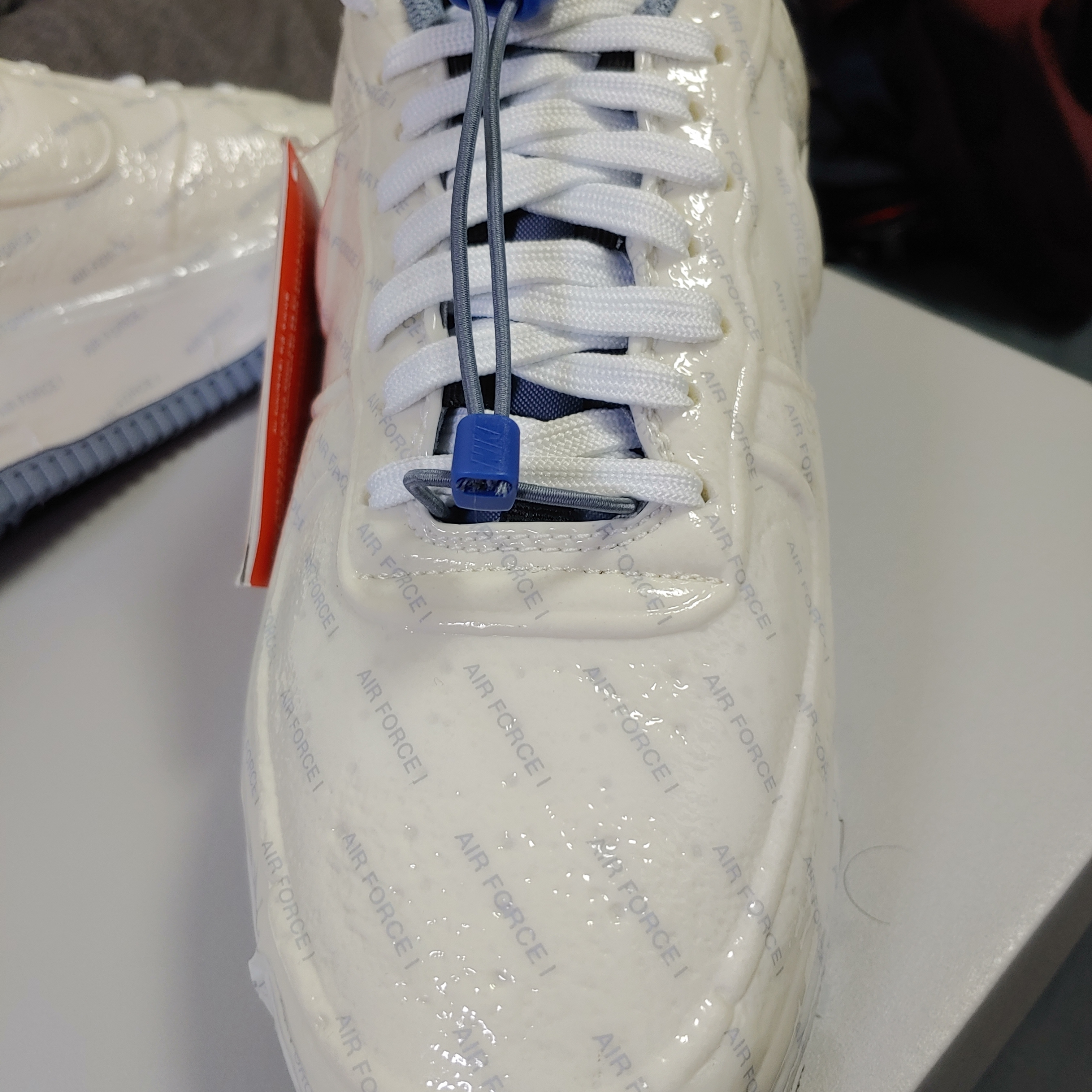 Nike Air Force 1 Low Experimental Postal Ghost 착용 스타일 - 2