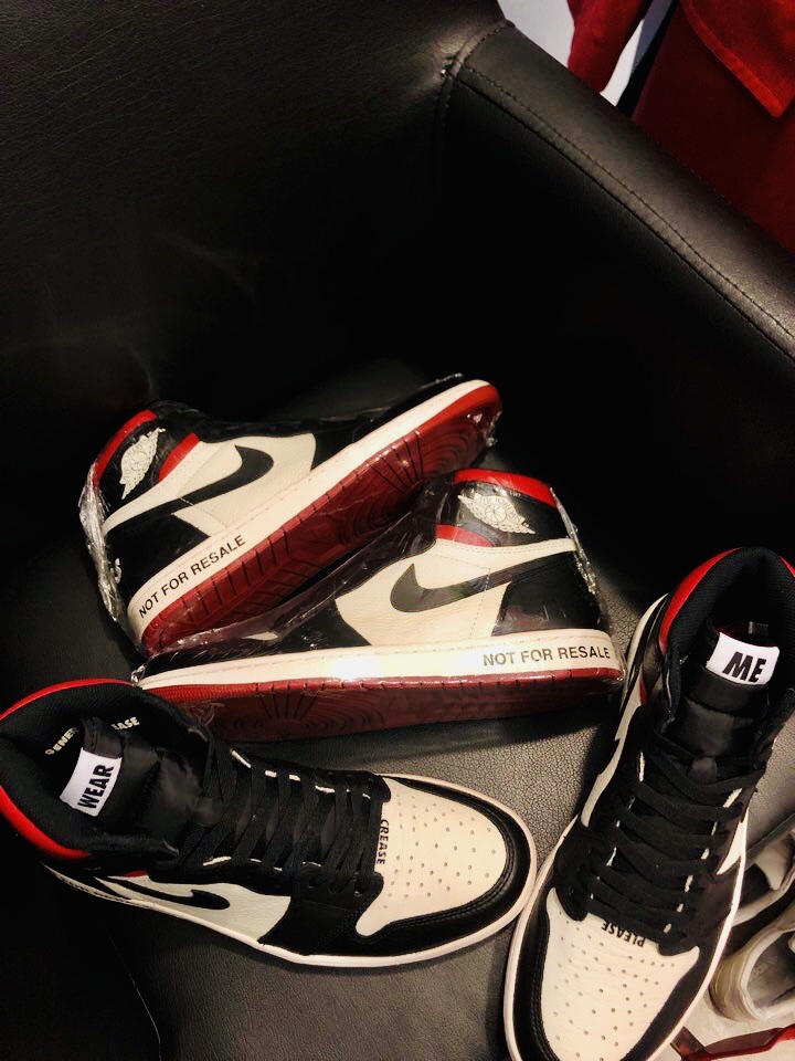 Jordan 1 Retro High Not for Resale Varsity Red 착용 스타일