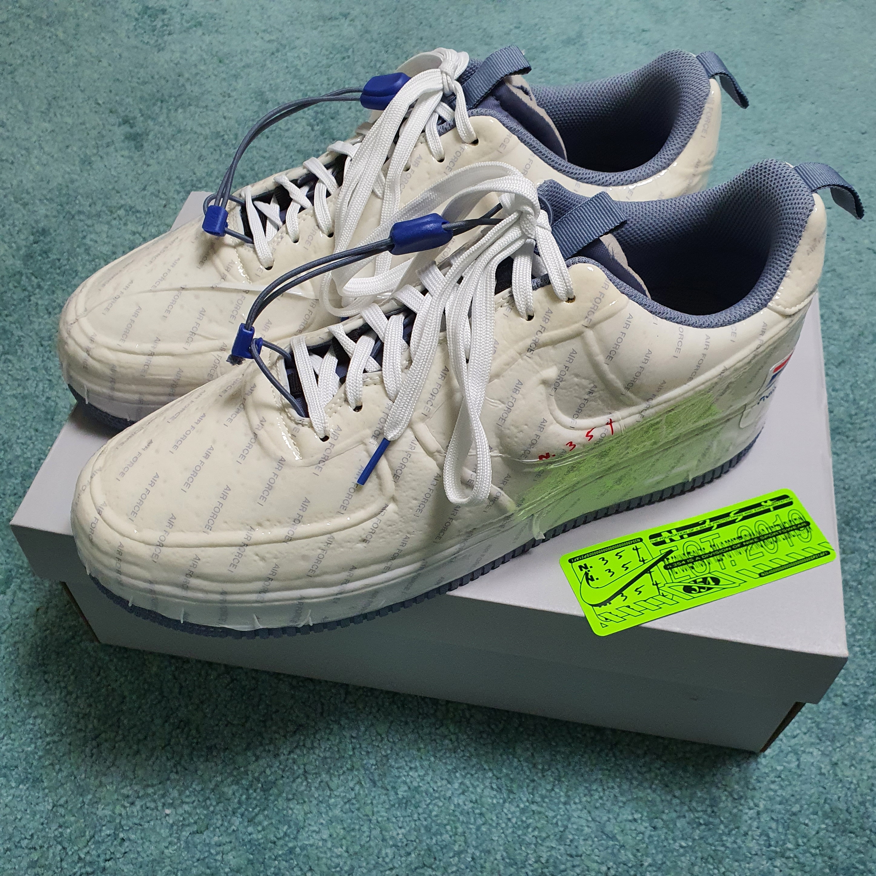 Nike Air Force 1 Low Experimental Postal Ghost 착용 스타일 - 2