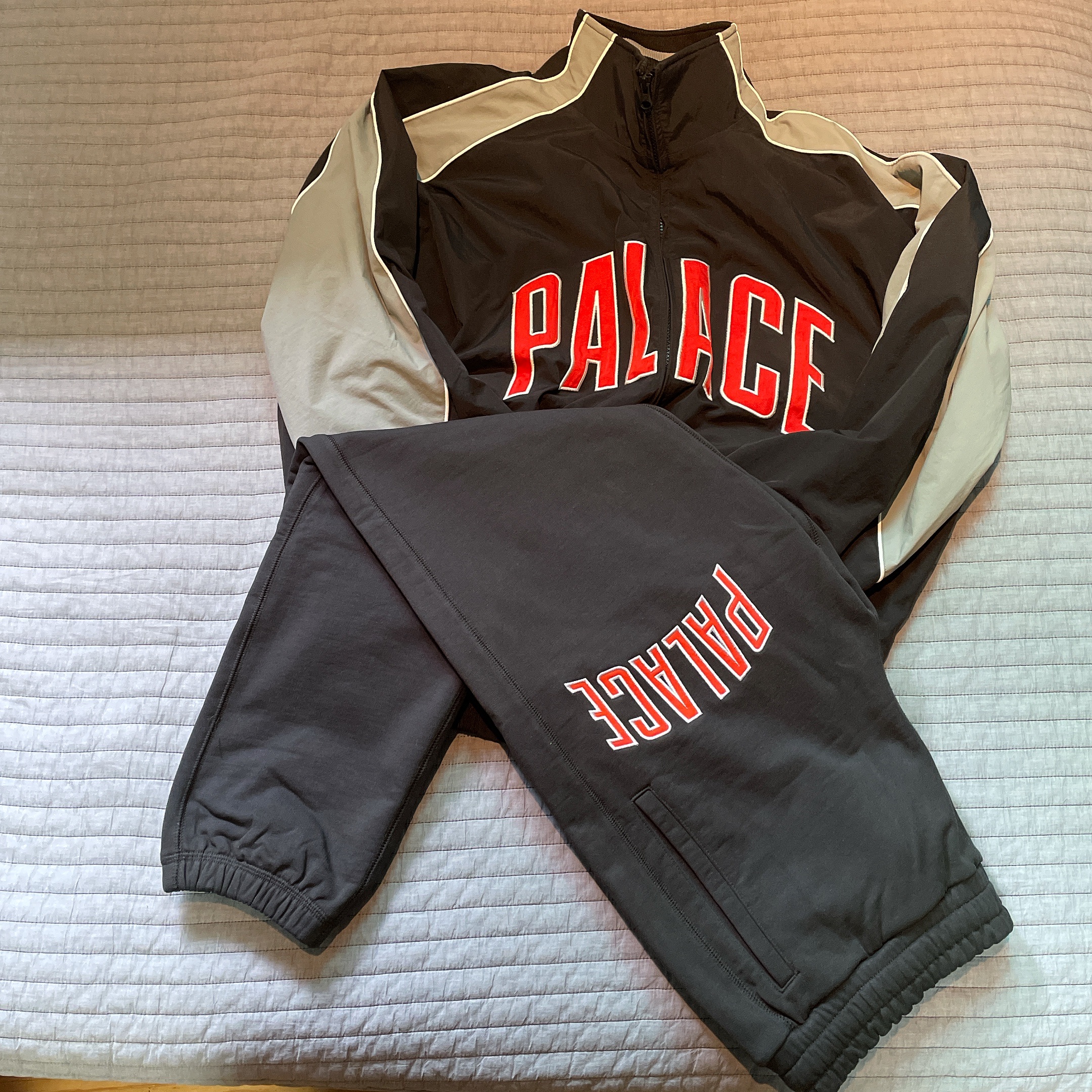 Palace Sport Mit Floss Jacket Black - 21SS 착용 스타일