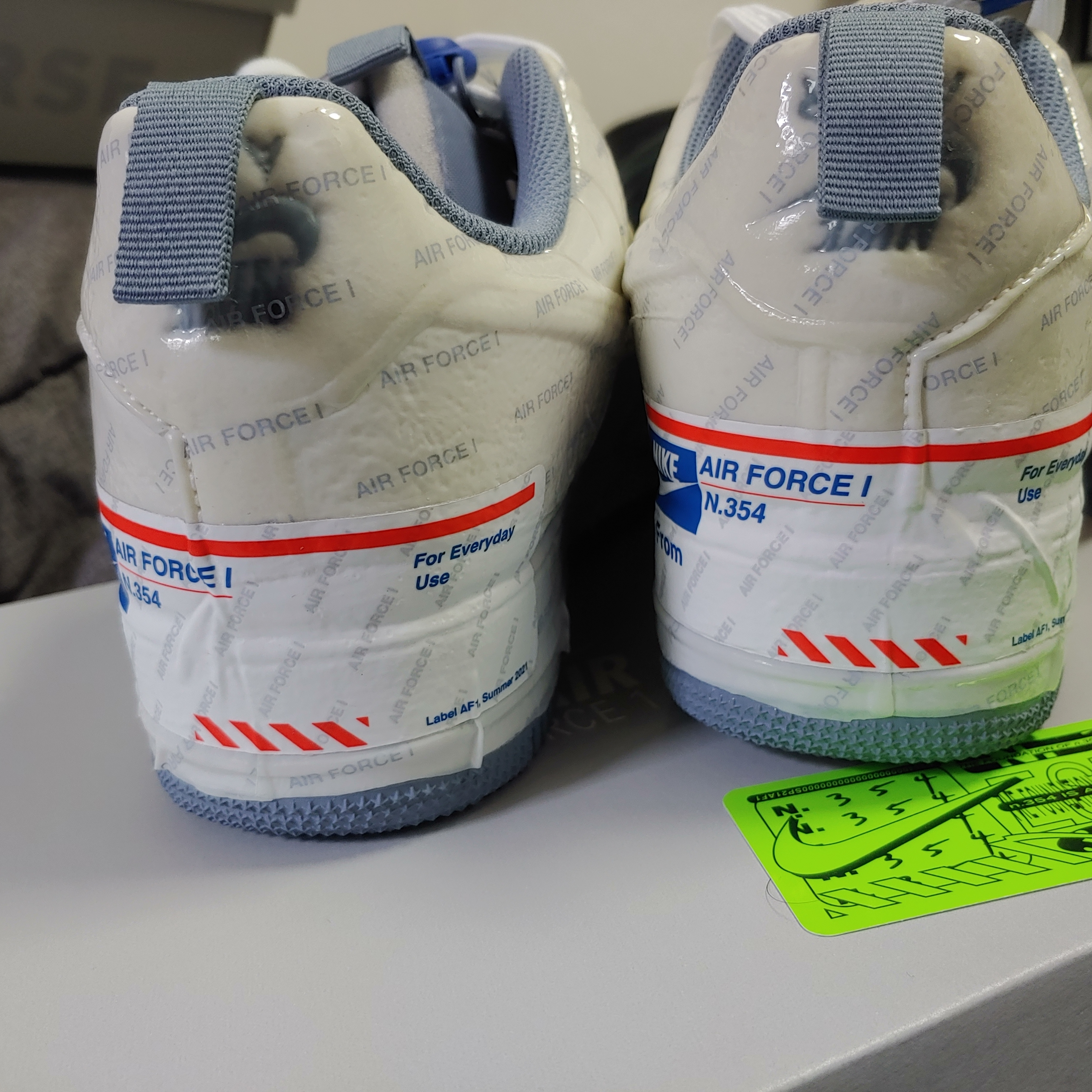 Nike Air Force 1 Low Experimental Postal Ghost 착용 스타일 - 4