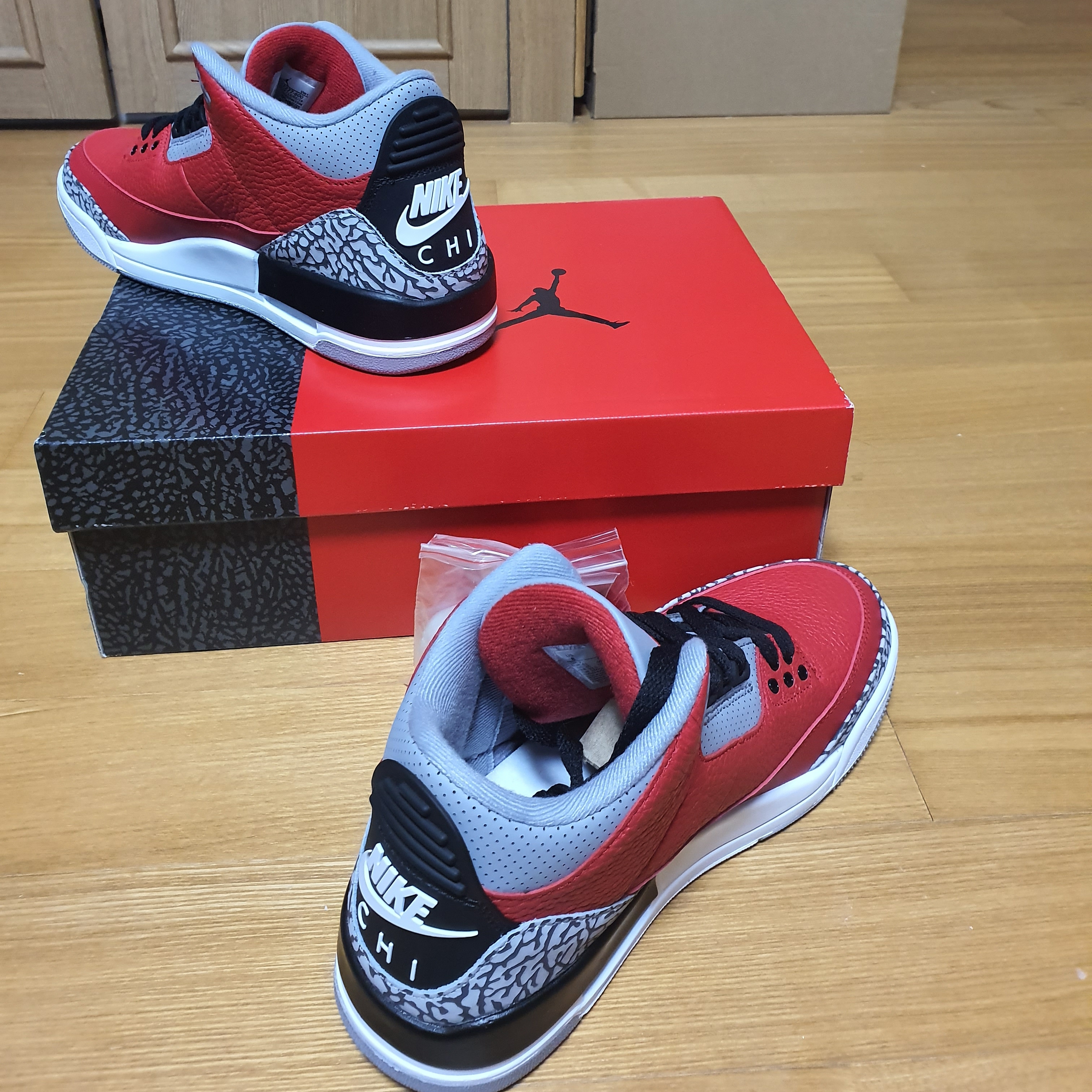 Jordan 3 Retro SE Unite - CHI Exclusive 착용 스타일 - 4