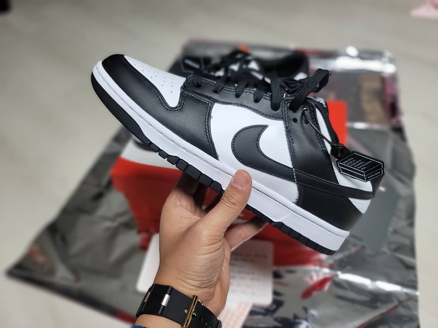 Nike Dunk Low Retro Black 착용 스타일 - 3