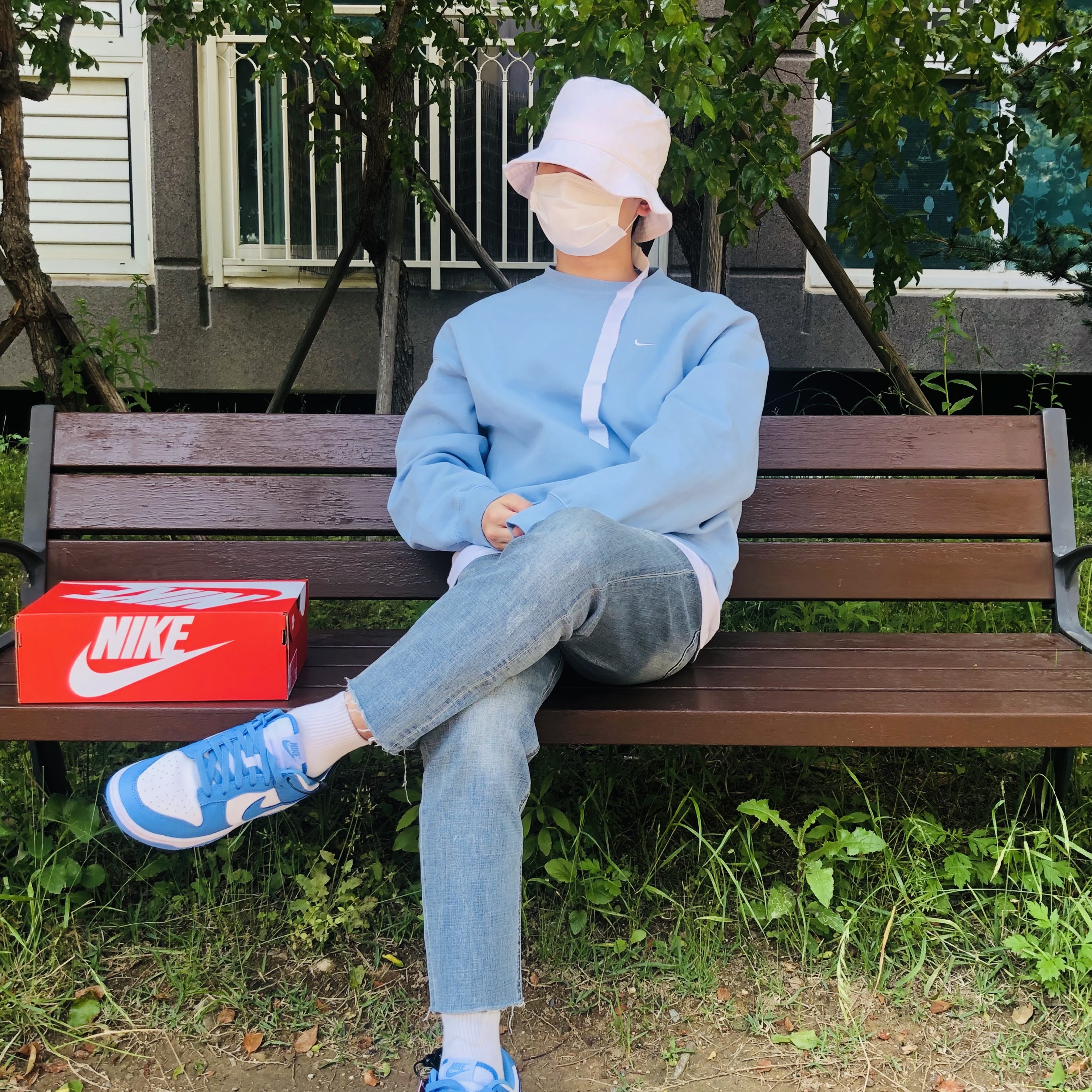 Nike Dunk Low Retro University Blue, Nike NRG Solo Swoosh Crew Fleece Psychic Blue - Asia 착용 스타일 - 1