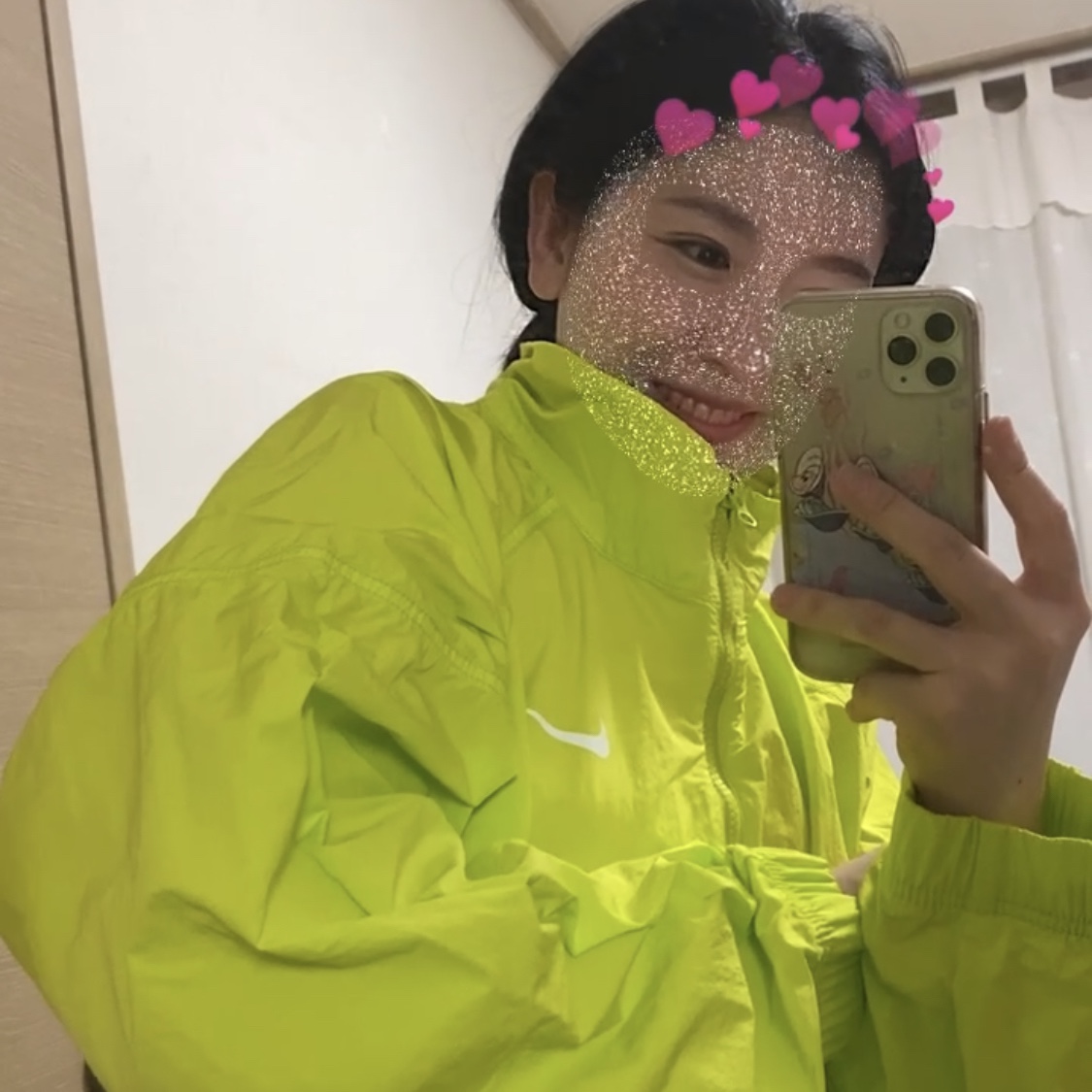 Nike x Stussy Windrunner Jacket Bright Cactus 착용 스타일