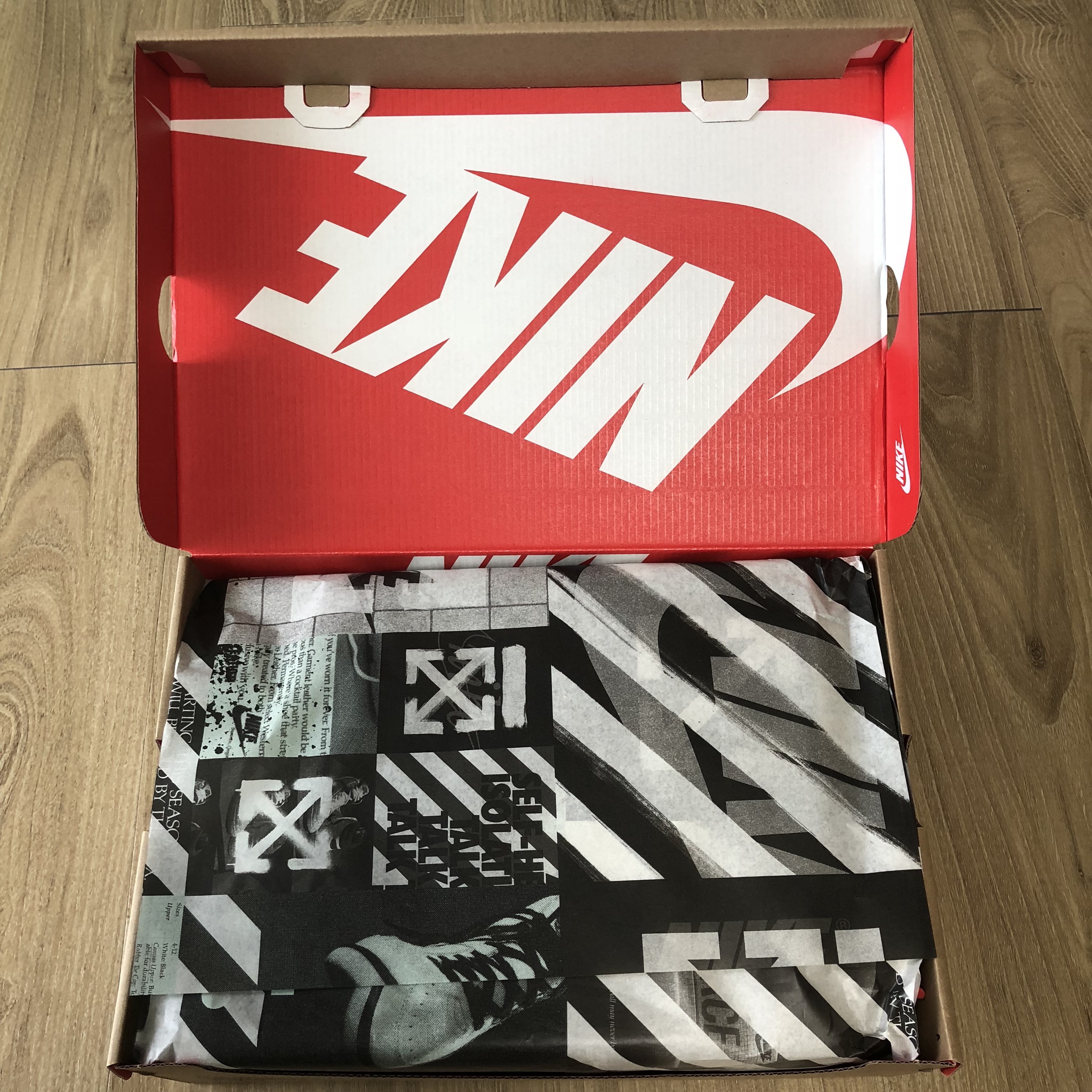 Nike x Off-White Air Presto Black 착용 스타일 - 1