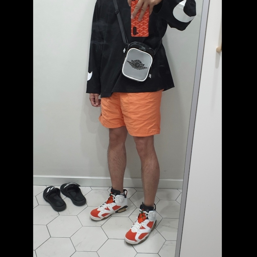 Jordan 6 Retro Gatorade Like Mike White 착용 스타일 - 3