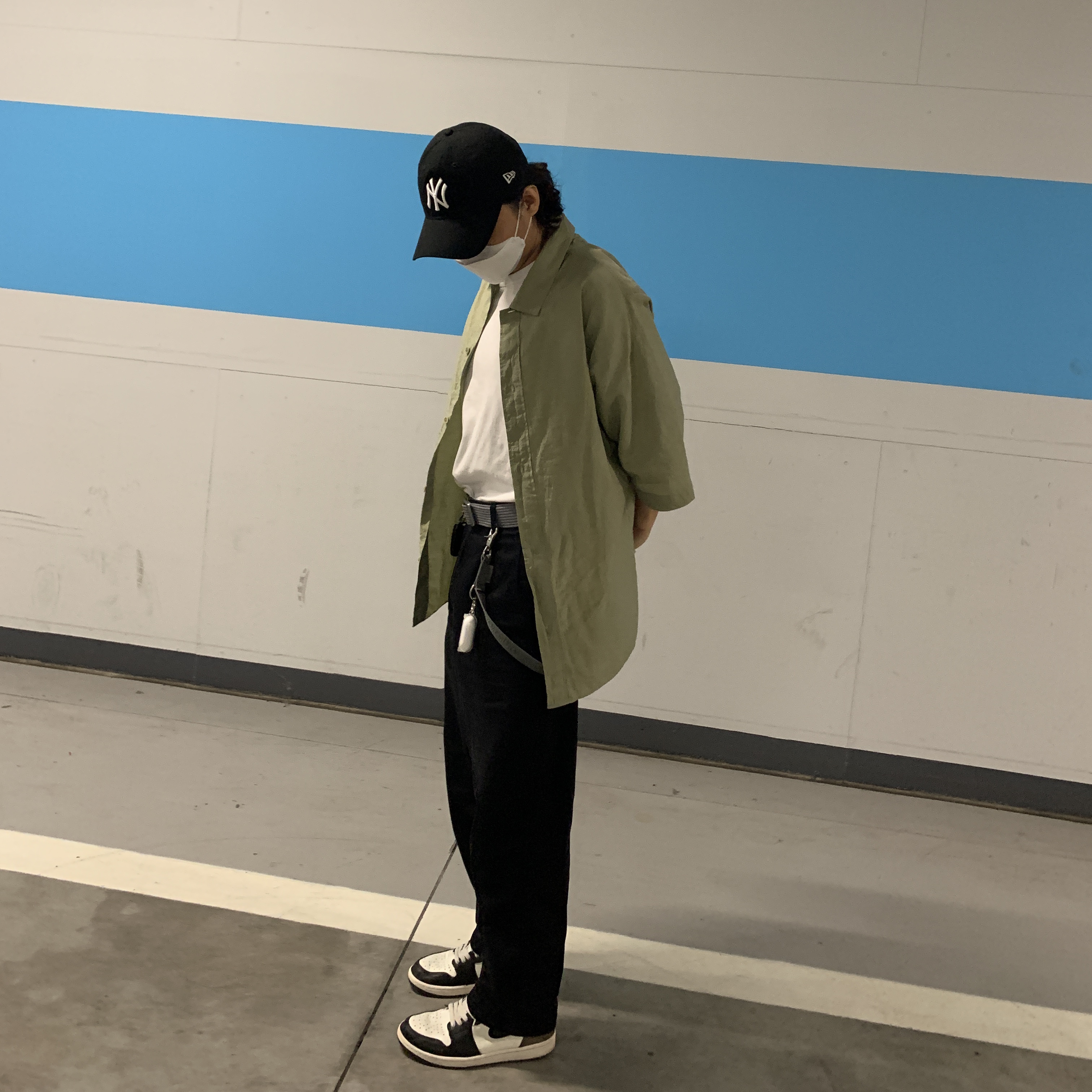 Jordan 1 Retro High OG Black Mocha 착용 스타일