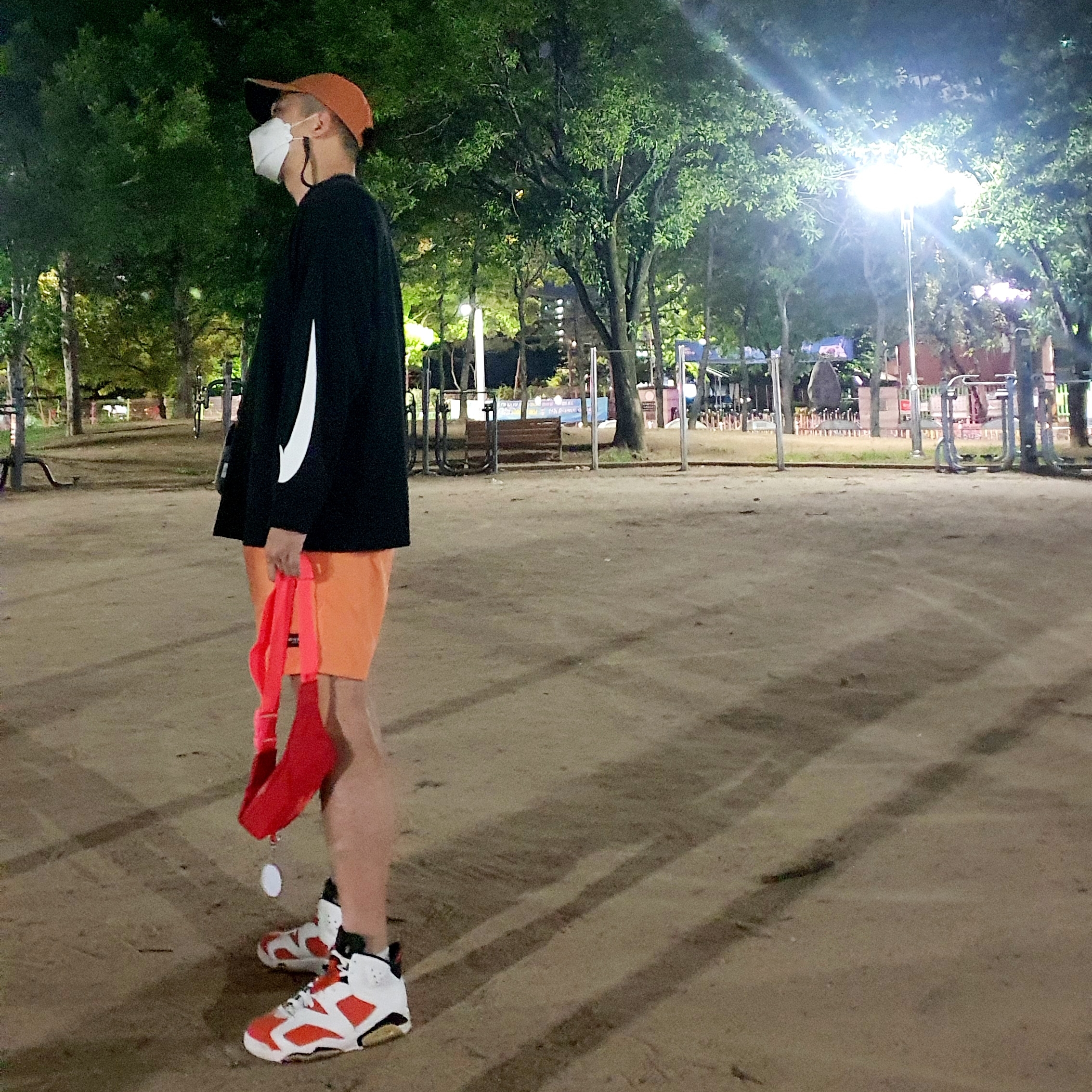 Jordan 6 Retro Gatorade Like Mike White 착용 스타일 - 1