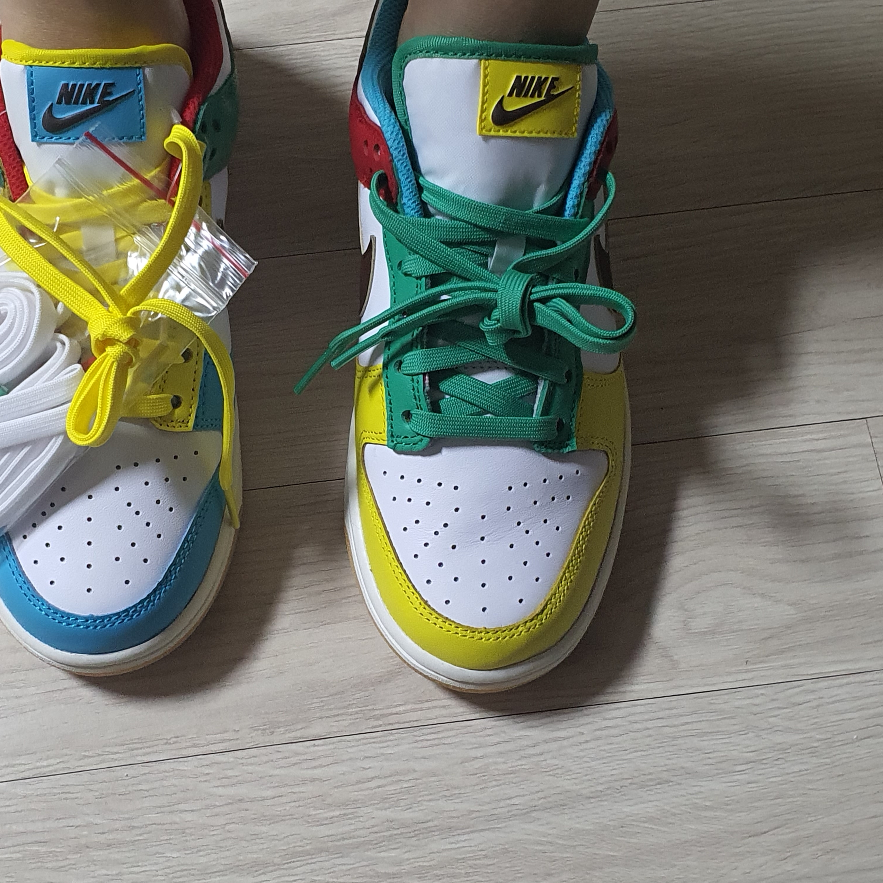 Nike Dunk Low SE Free.99 White 착용 스타일 - 1