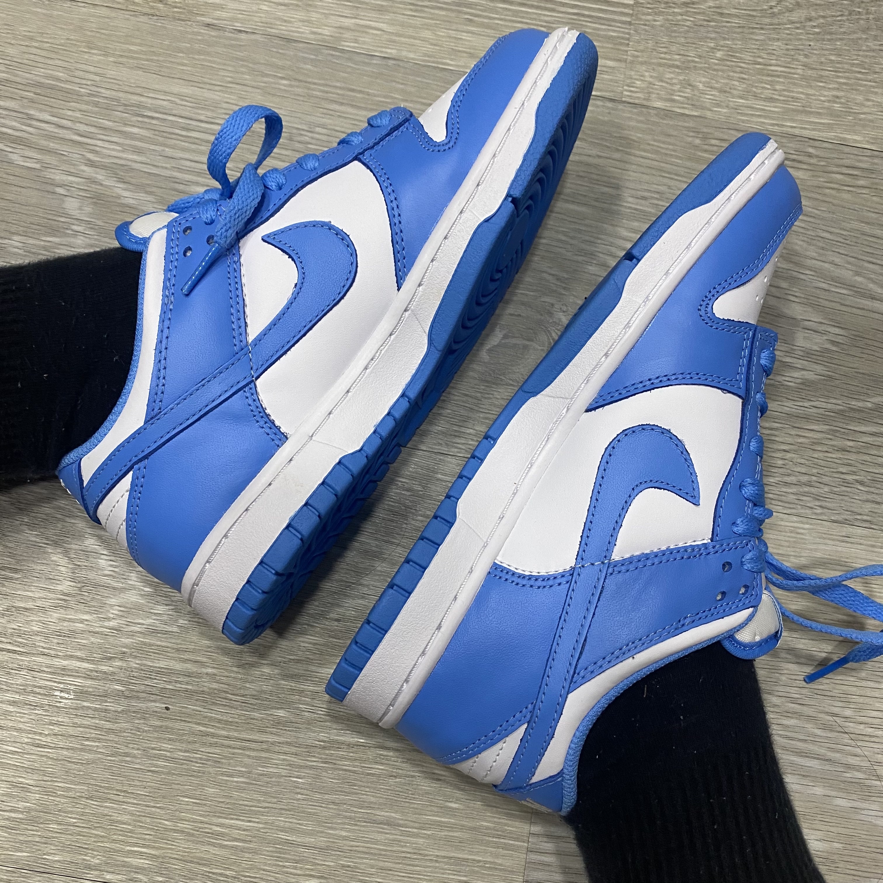 Nike Dunk Low Retro University Blue 착용 스타일 - 3