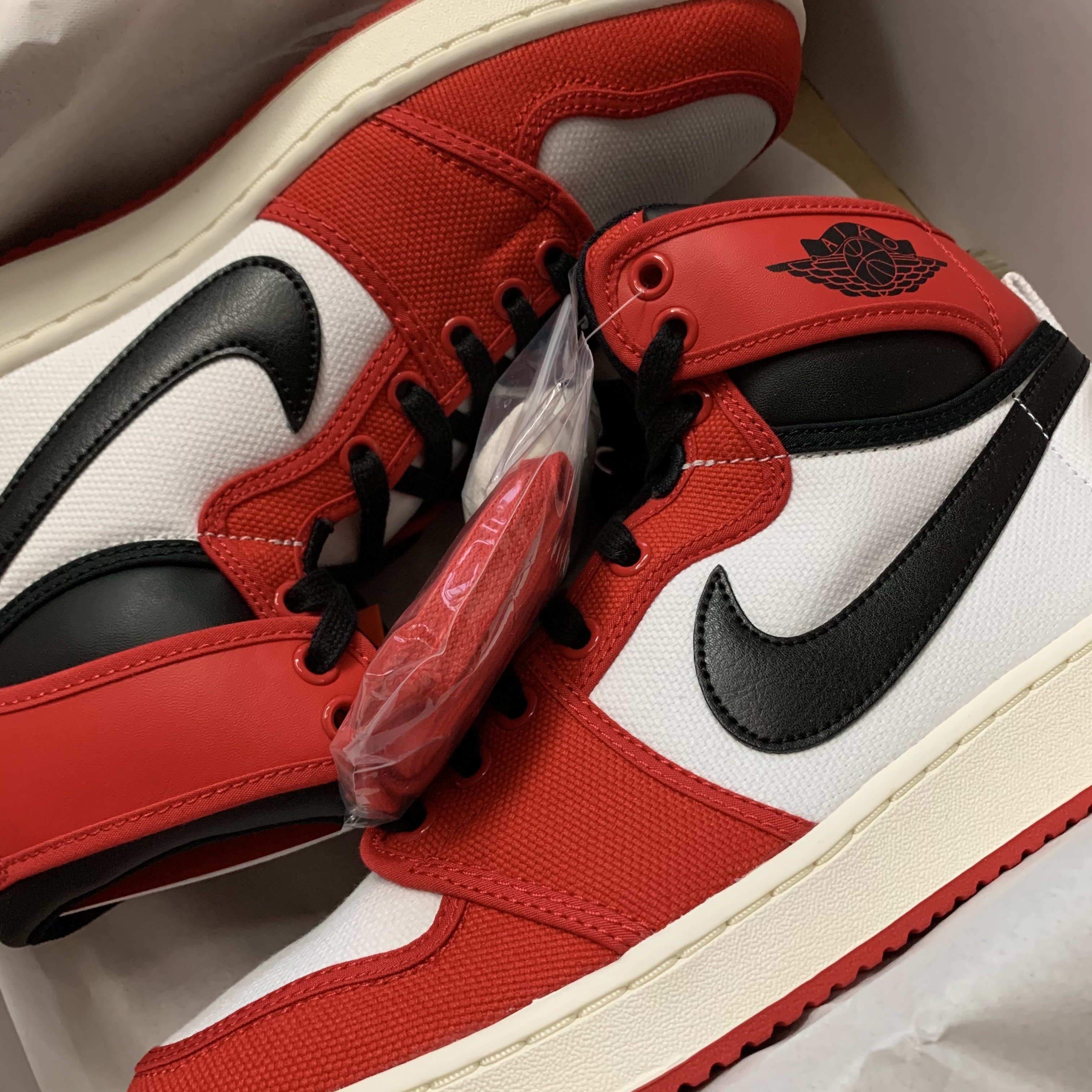 Jordan 1 KO Chicago 2021 착용 스타일 - 1
