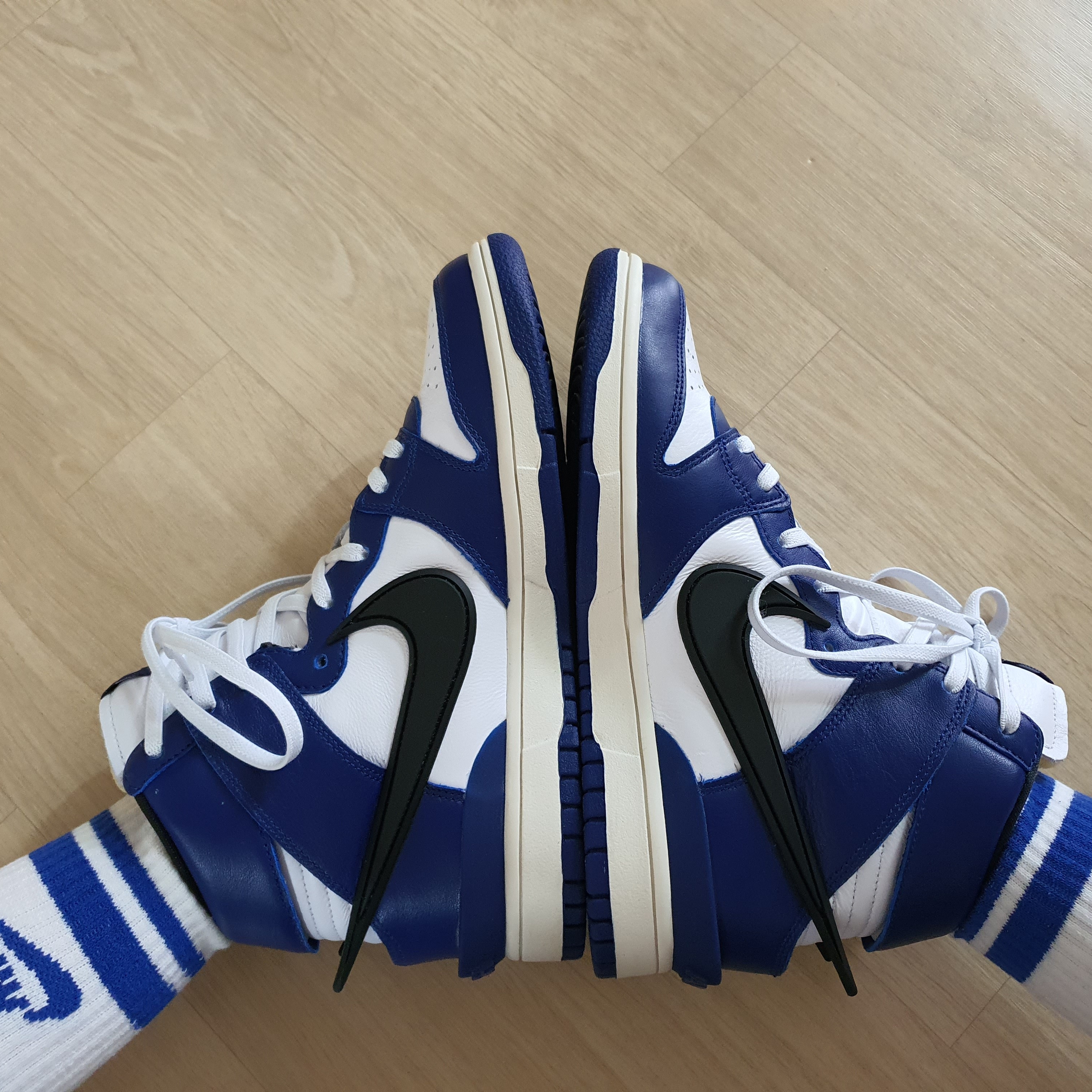 Nike x Ambush Dunk High Deep Royal Blue 착용 스타일 - 1