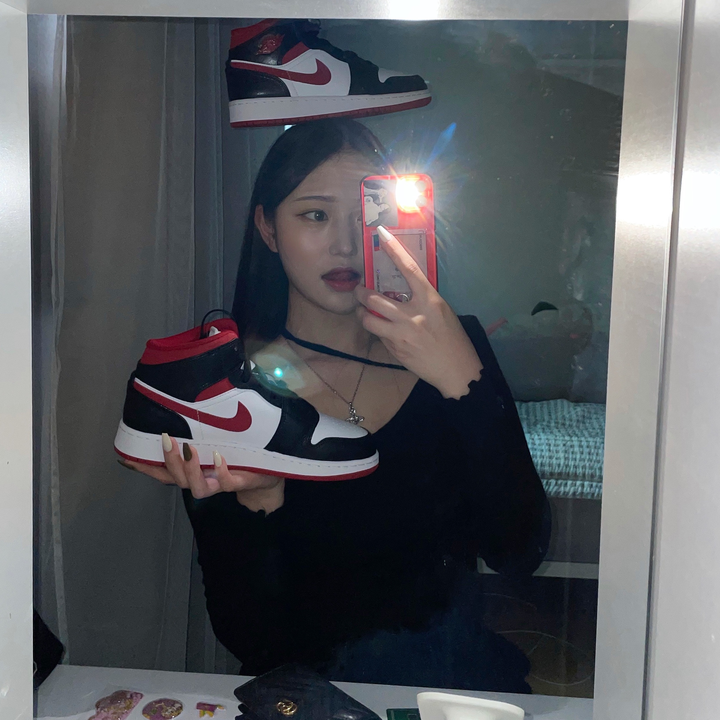 (GS) Jordan 1 Mid Gym Red Black White 착용 스타일
