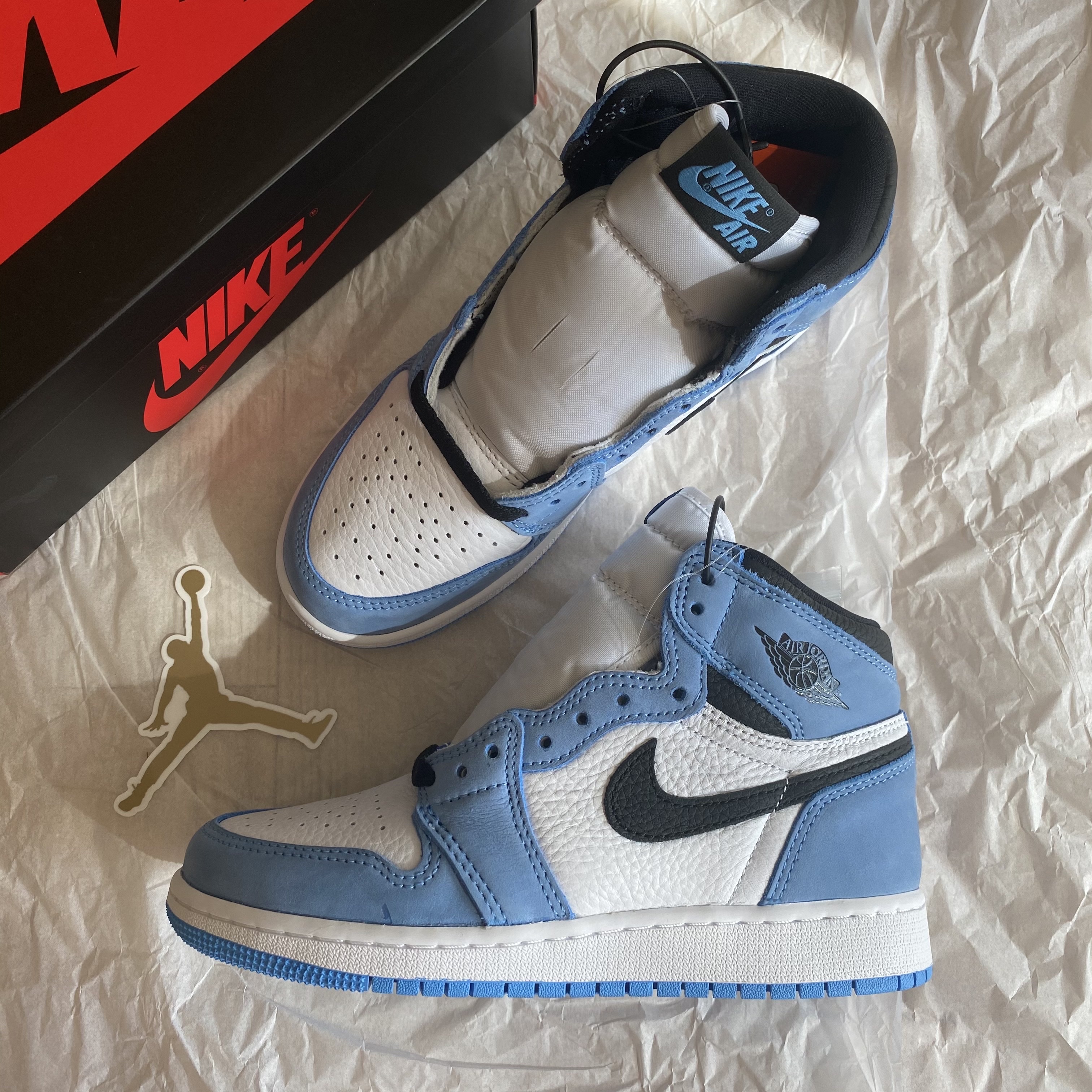 (GS) Jordan 1 Retro High OG University Blue 착용 스타일