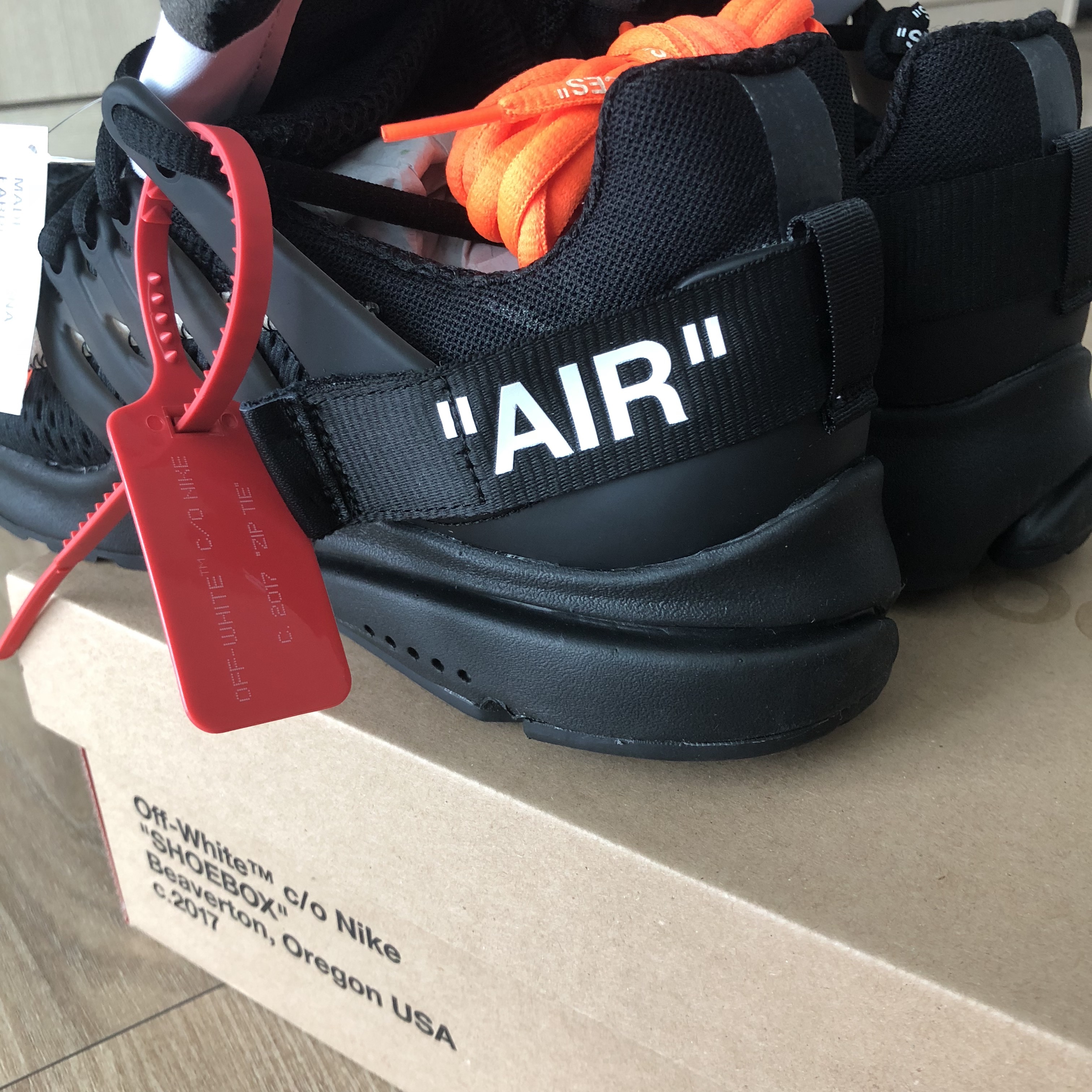 Nike x Off-White Air Presto Black 착용 스타일 - 5