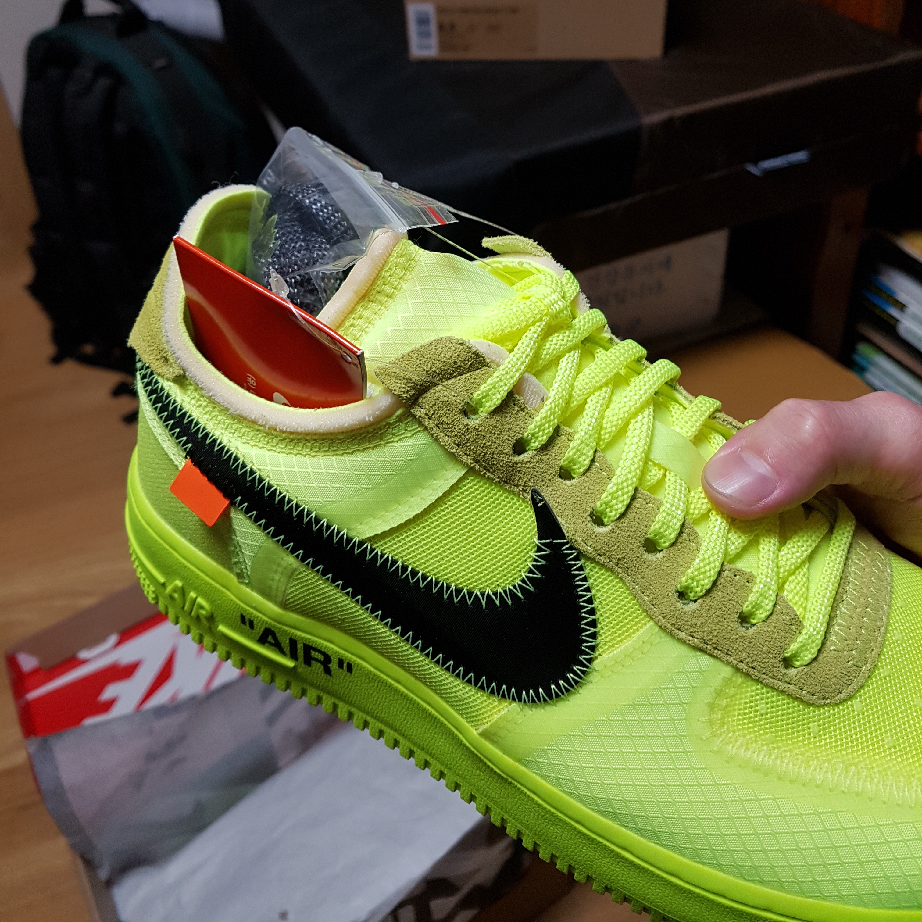 Nike x Off-White Air Force 1 Low Volt 착용 스타일 - 2