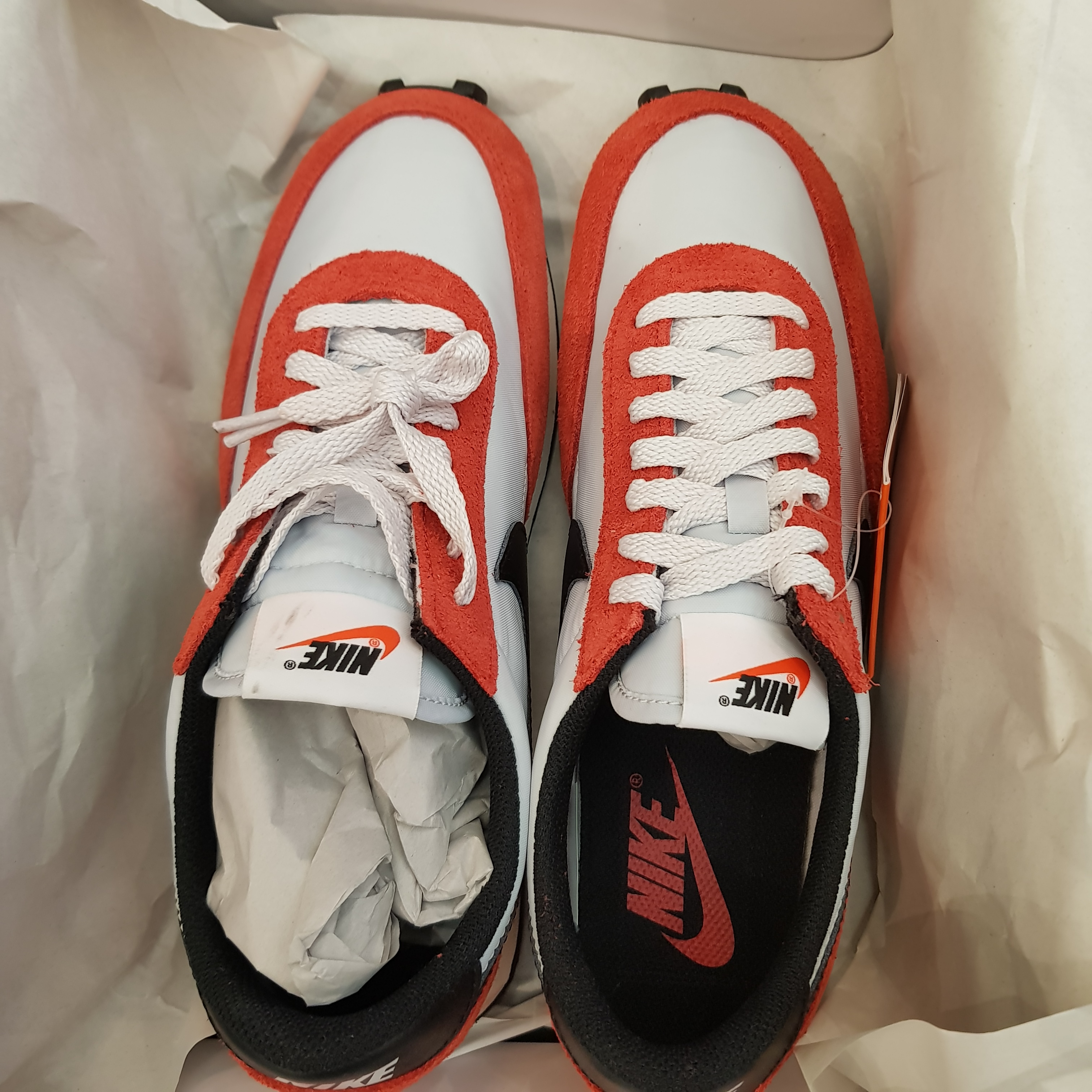Nike Daybreak Pure Platinum 착용 스타일