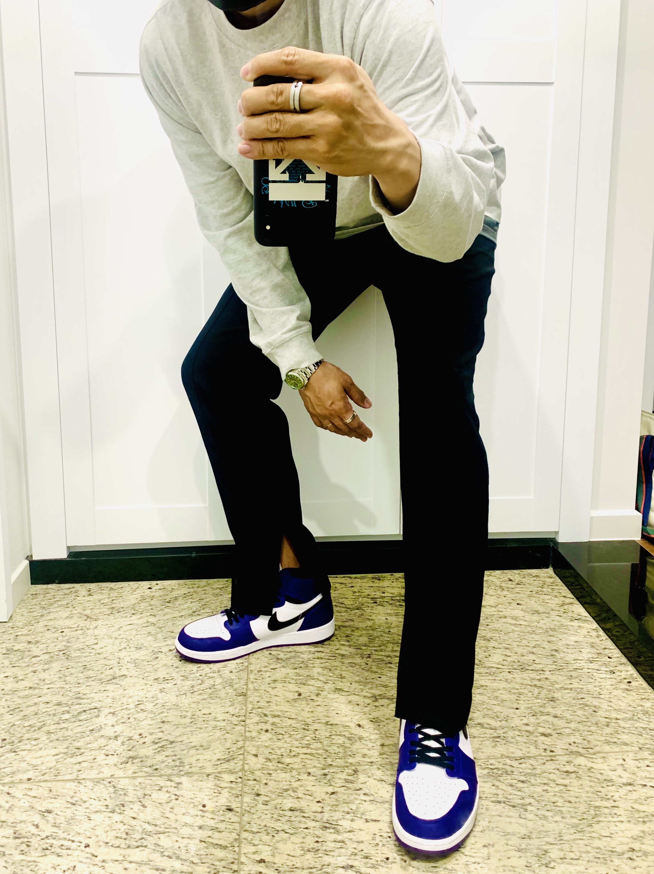 Jordan 1 Retro High OG Court Purple 2020, Essentials 3D Silicon Applique Boxy Long Sleeve T-Shirt Heather Oatmeal - 20FW 착용 스타일