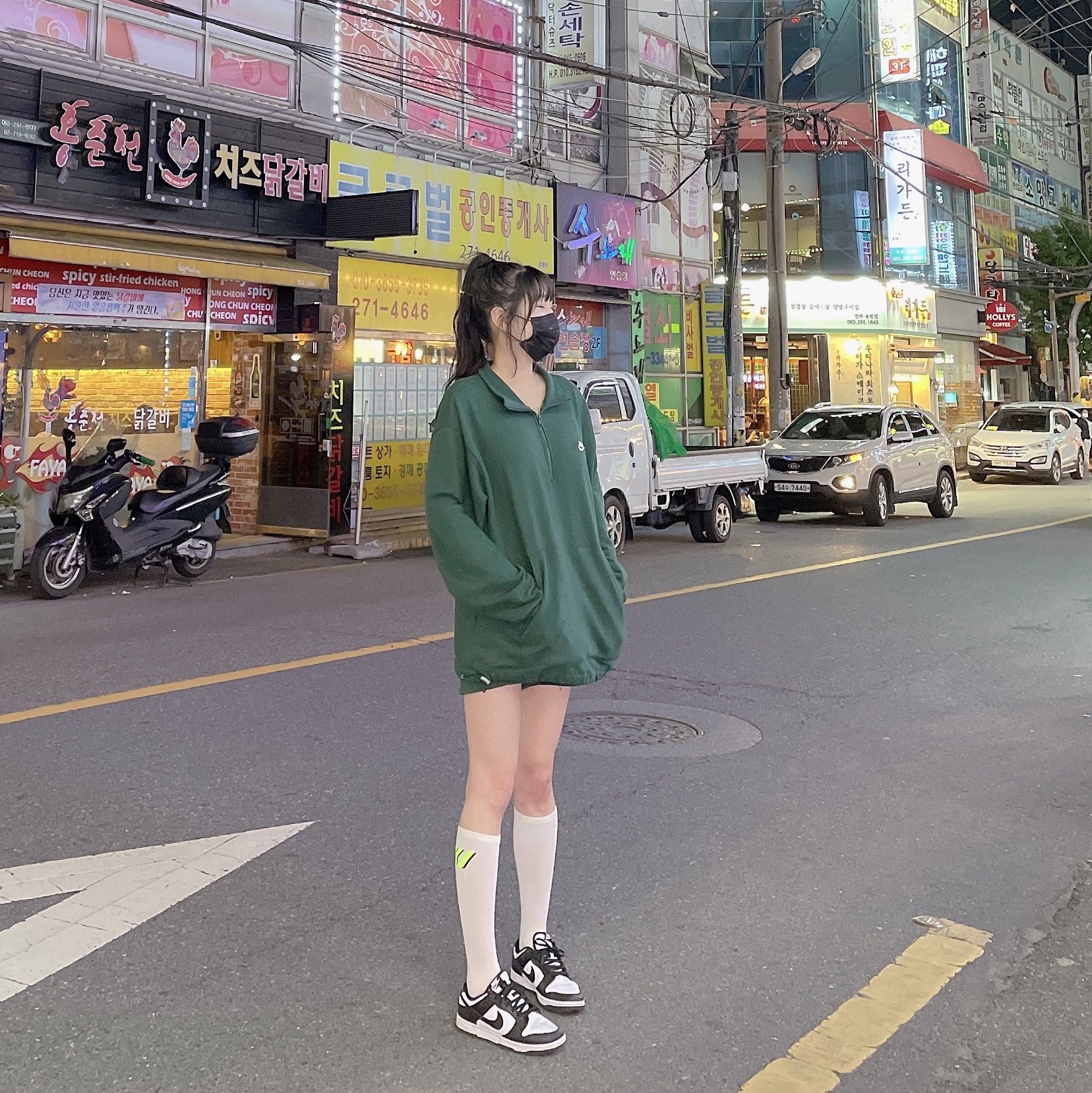 Nike x Kim Jones Crew Socks White (2 Pack), (W) Nike Dunk Low Black 착용 스타일