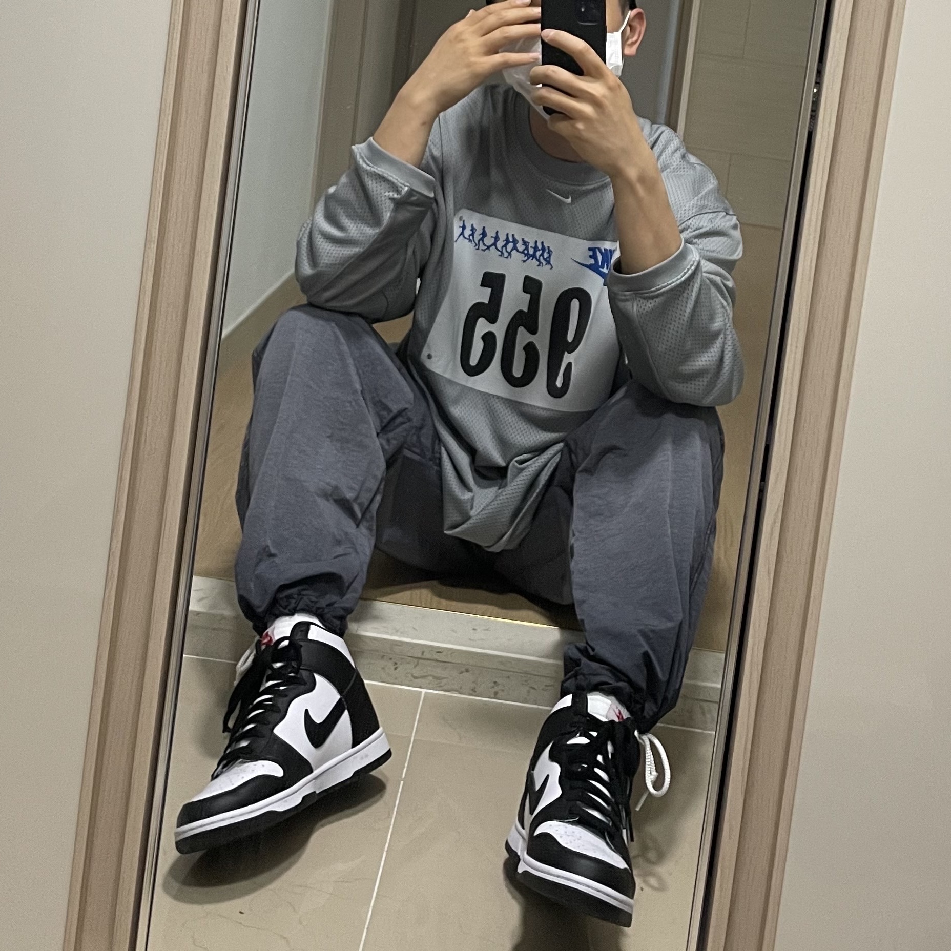 Nike Dunk High Retro Black and White, Nike x Cactus Plant Flea Market L/S Jersey Grey - US/EU 착용 스타일