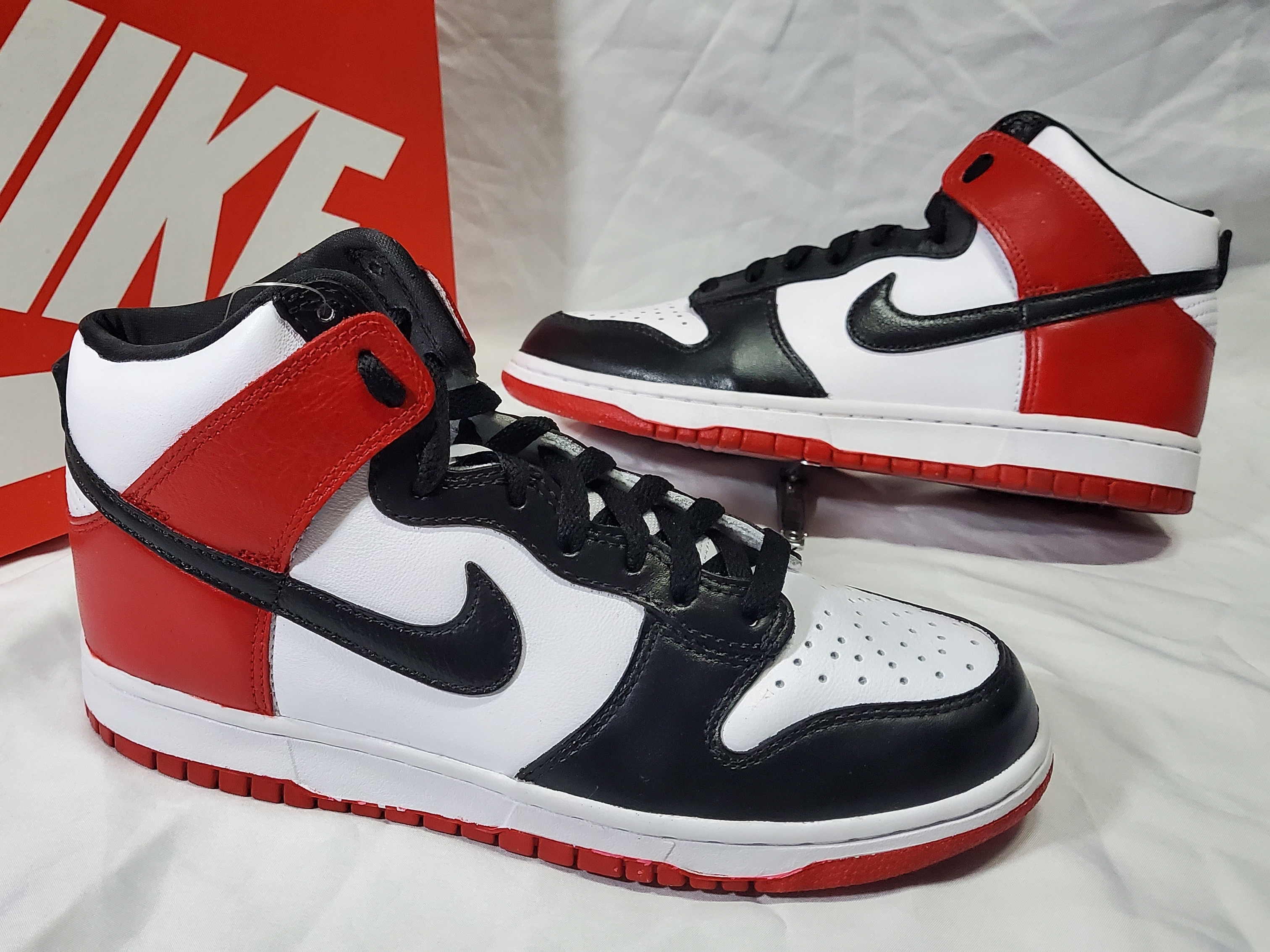 Nike Dunk High SP Pure Platinum 착용 스타일 - 1