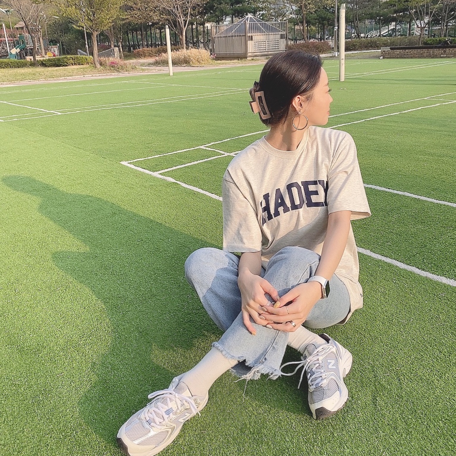 New Balance 530 Steel Blue 착용 스타일 - 1