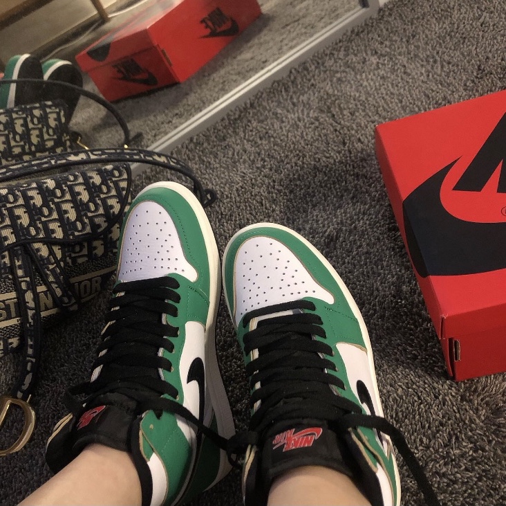 (W) Jordan 1 Retro High OG Lucky Green, (PS) Jordan 1 Retro High OG Lucky Green 착용 스타일
